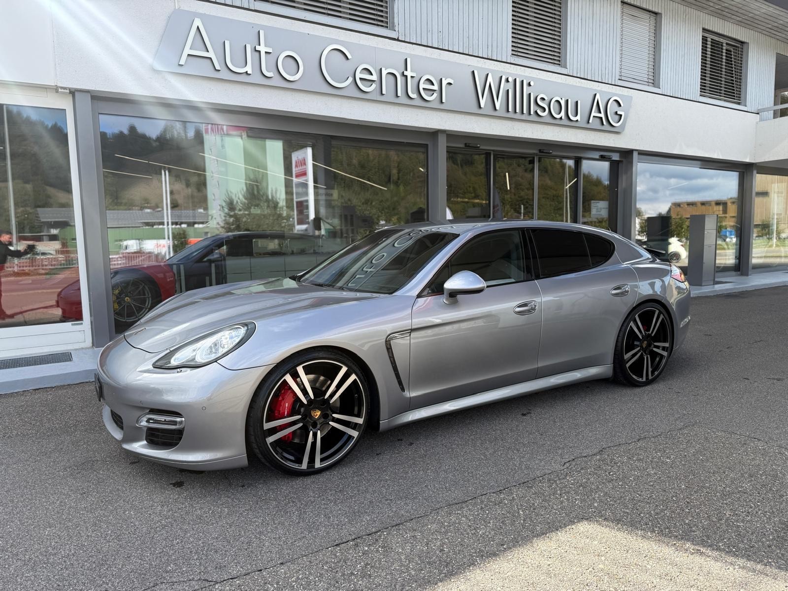 PORSCHE Panamera Turbo 4.8 PDK-image-29