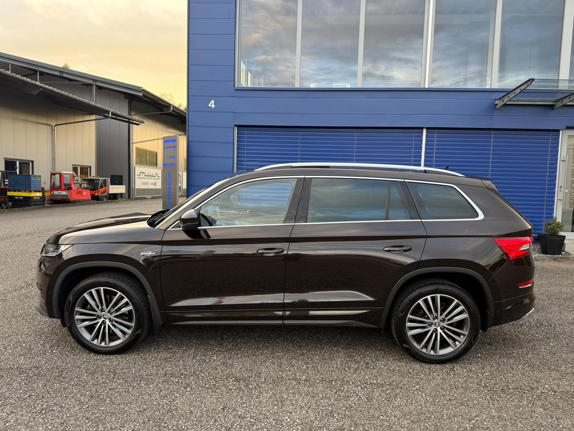 SKODA 2.0 TSI L & K DSG-image-1