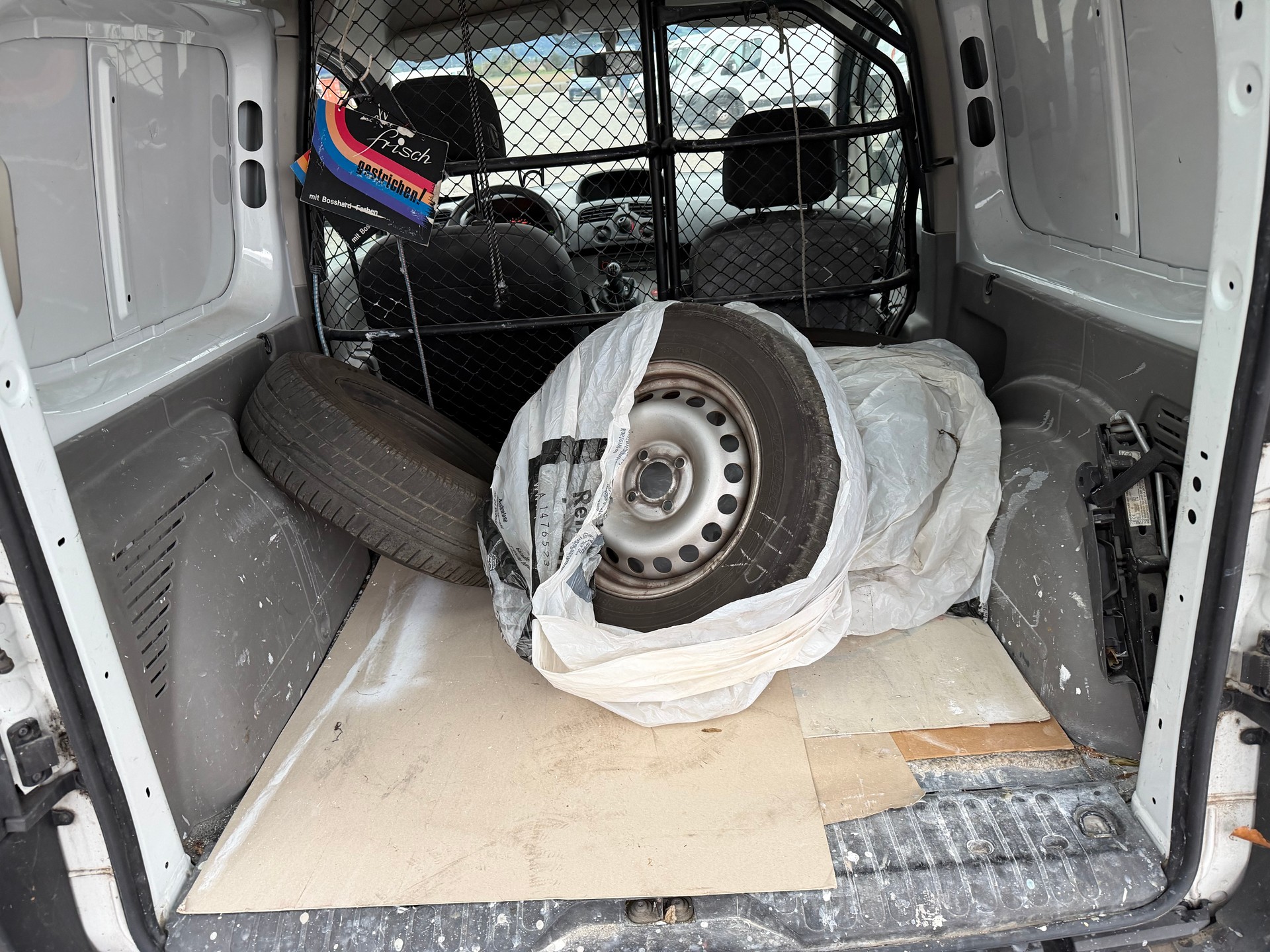 RENAULT Kangoo 1.6 90-image-7