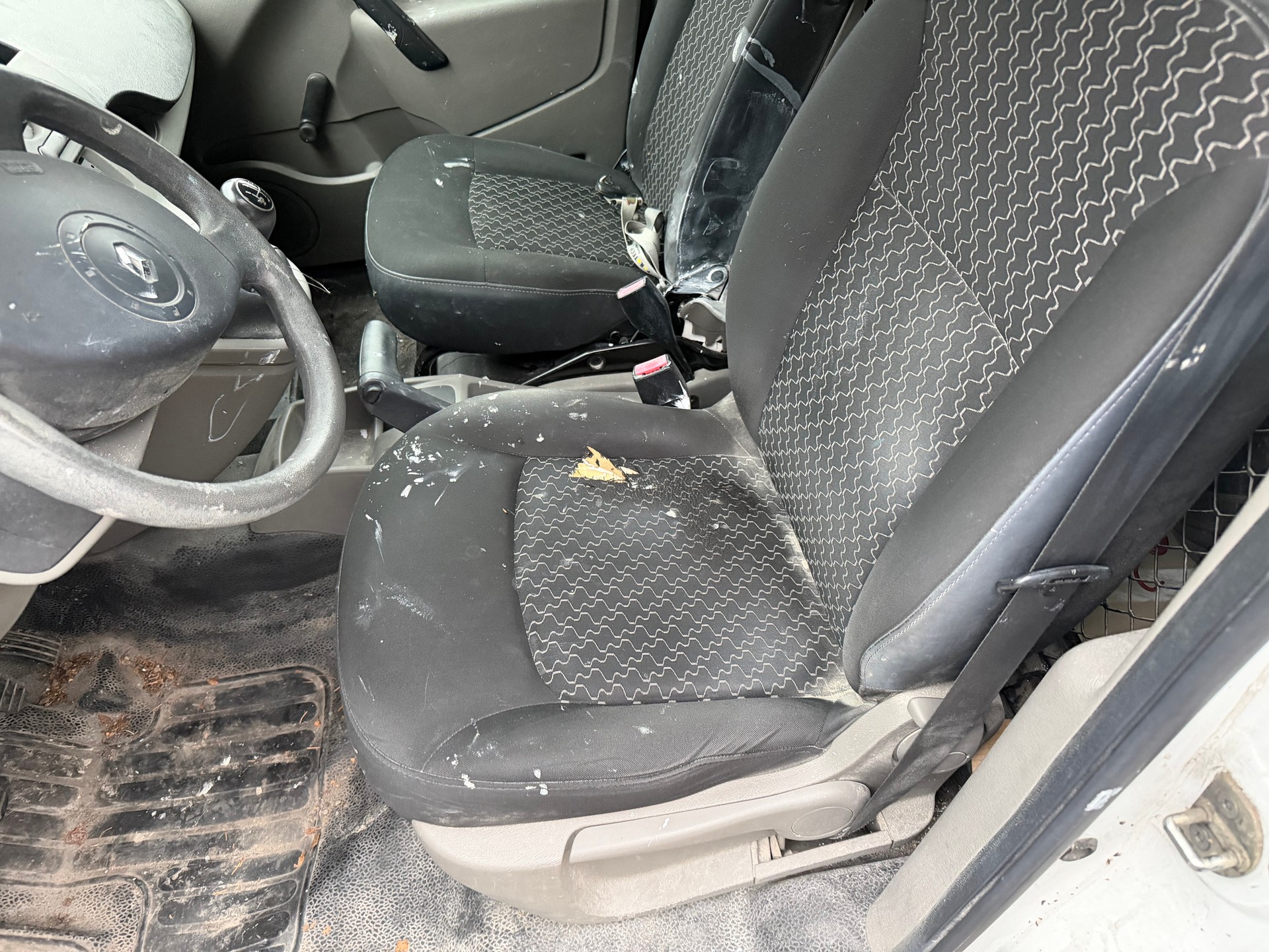 RENAULT Kangoo 1.6 90-image-6