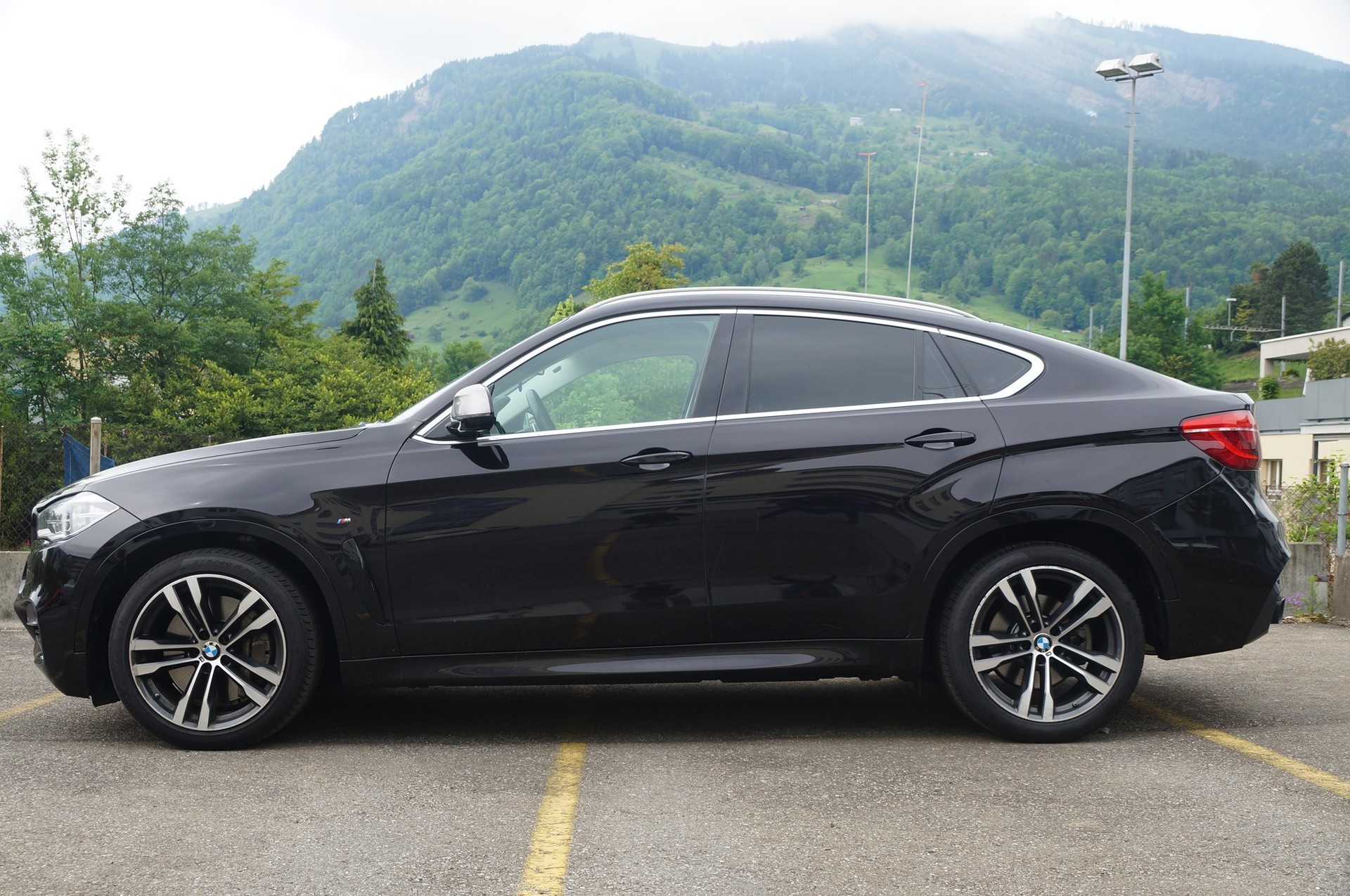 BMW X6 M50d Steptronic-image-2