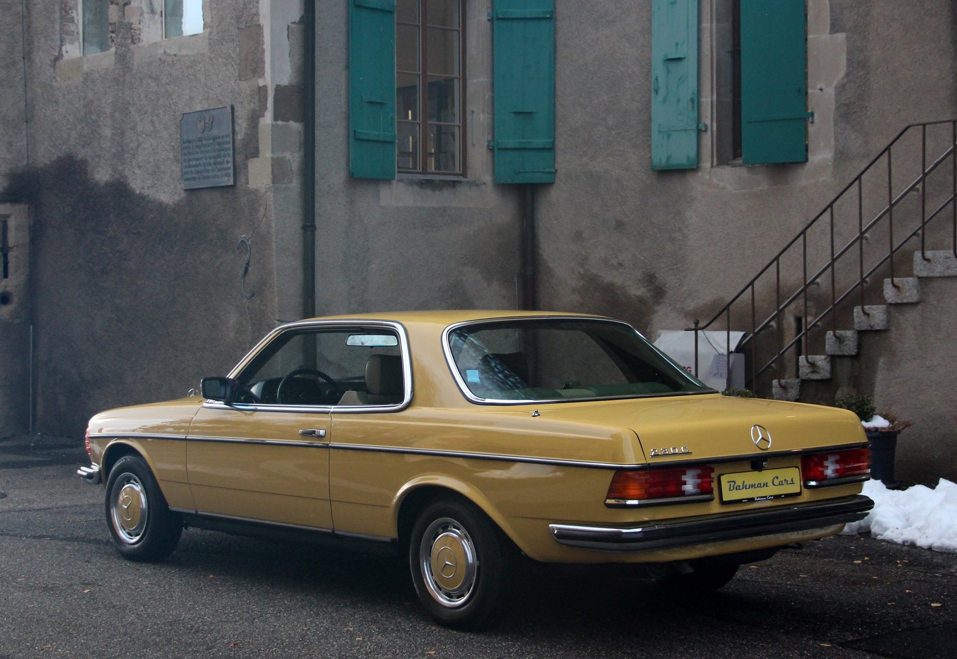 MERCEDES-BENZ 230 C-image-26