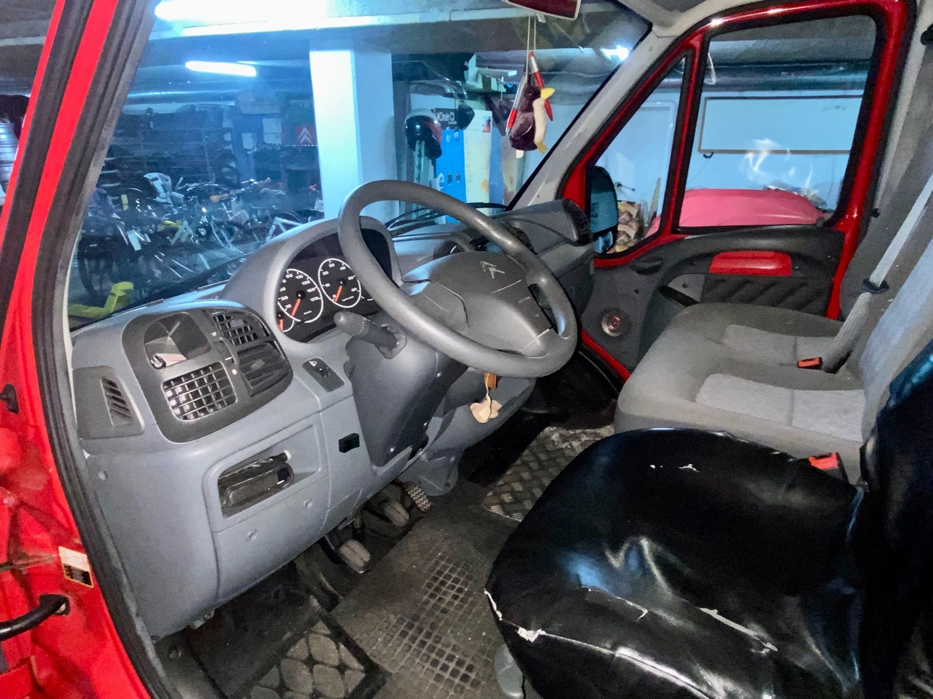 CITROEN Jumper 2.8 HDi 35 XL-image-2