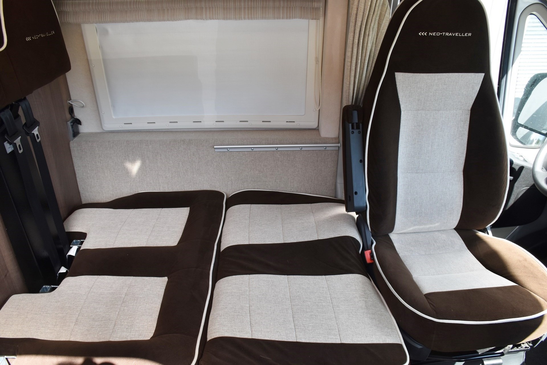 GLOBECAR EXPLORER Z NEO TRAVELLER 3,0 DIESEL HOCHDACH H3 PEUGEOT BOXER-image-9