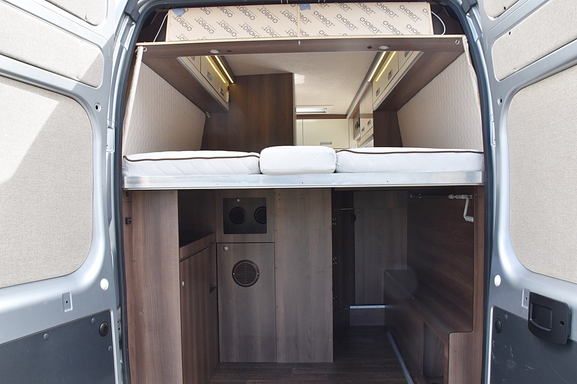 GLOBECAR EXPLORER Z NEO TRAVELLER 3,0 DIESEL HOCHDACH H3 PEUGEOT BOXER-image-12