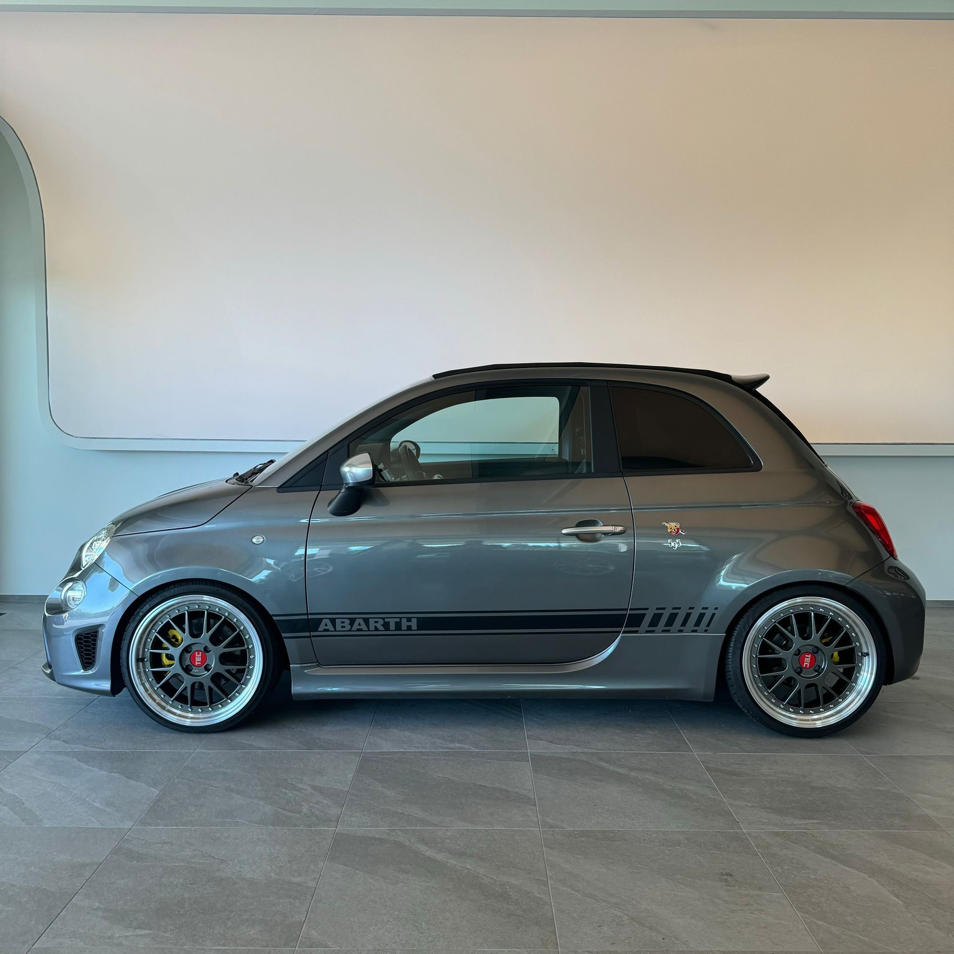 FIAT 595C 1.4 16V Turbo Abarth Turismo Dualogic-showroom-element-2