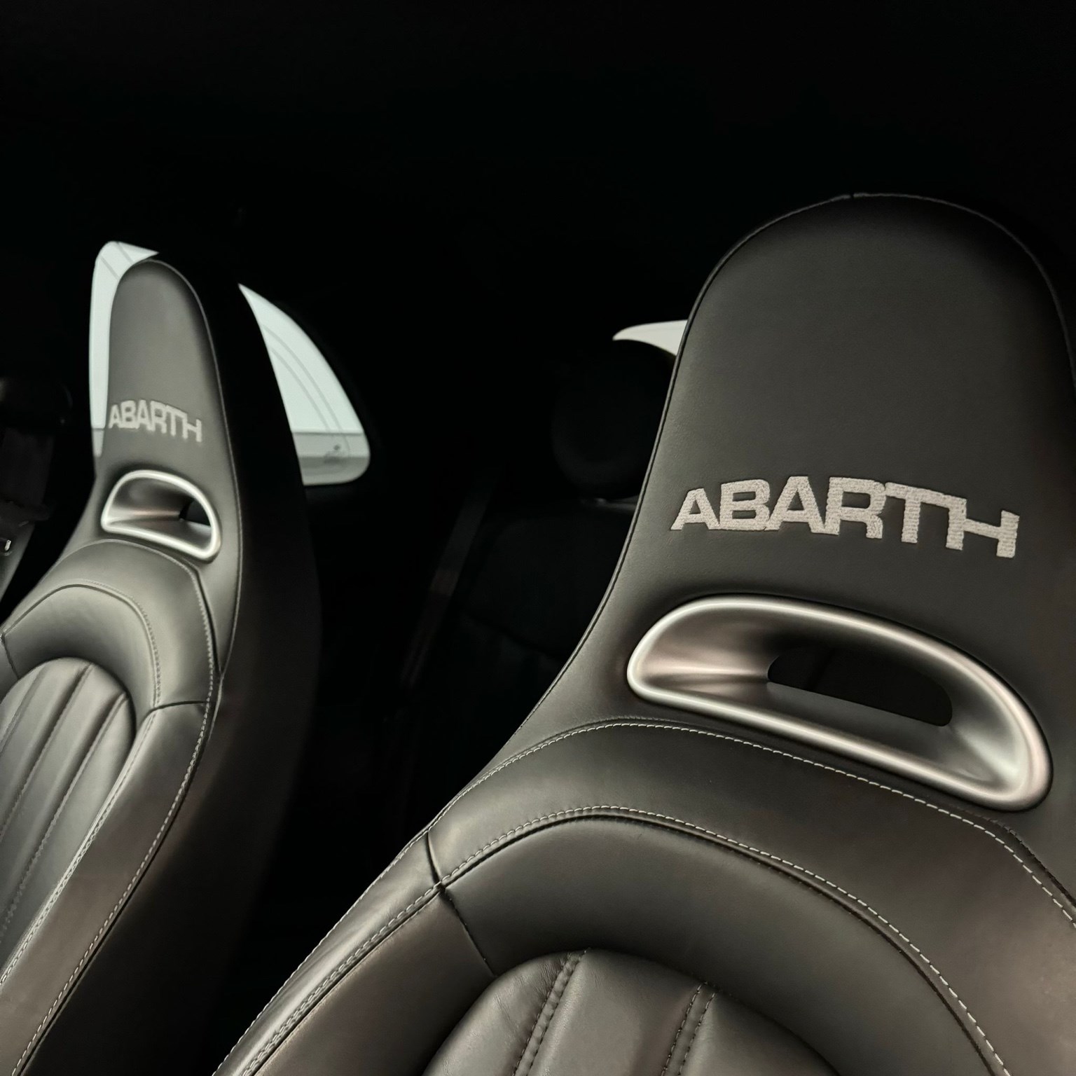 FIAT 595C 1.4 16V Turbo Abarth Turismo Dualogic-image-7