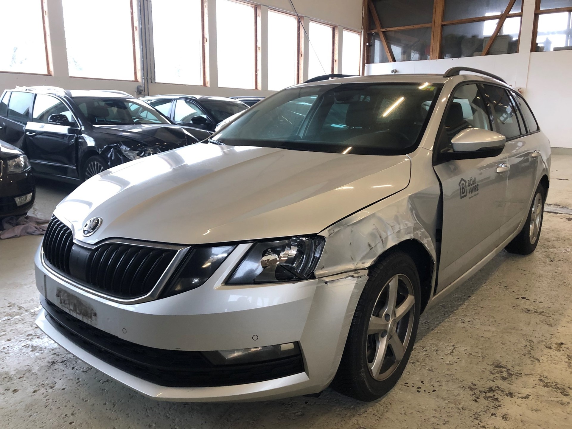 SKODA Octavia Combi 1.8 TSI Ambition 4x4 DSG-image-0