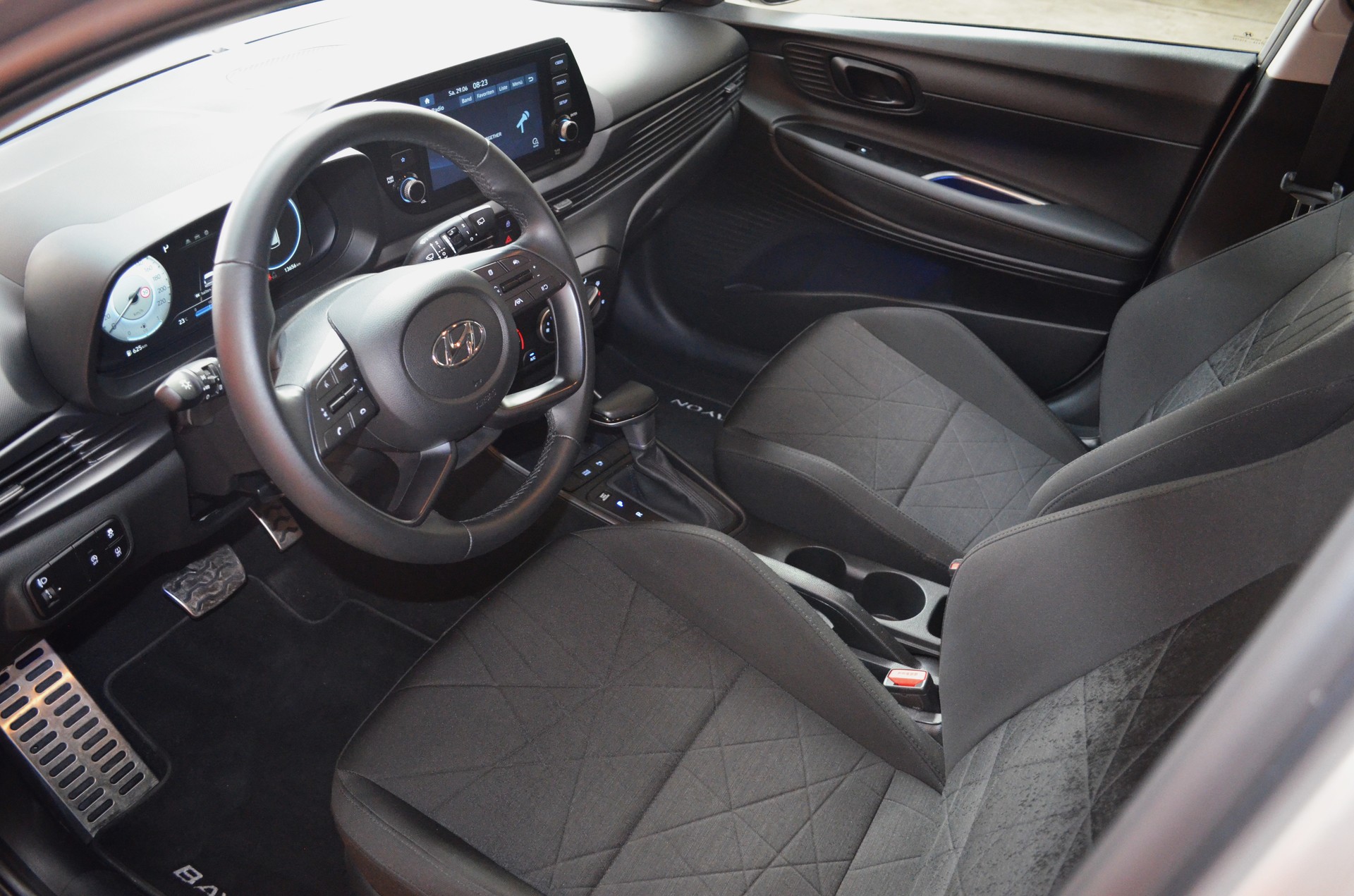 HYUNDAI Bayon 1.0 T-GDi Amplia DCT-image-7