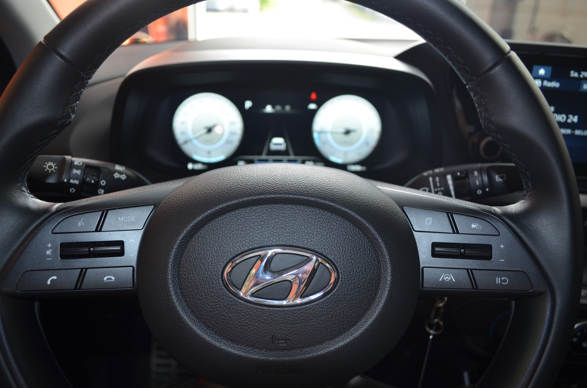 HYUNDAI Bayon 1.0 T-GDi Amplia DCT-image-11