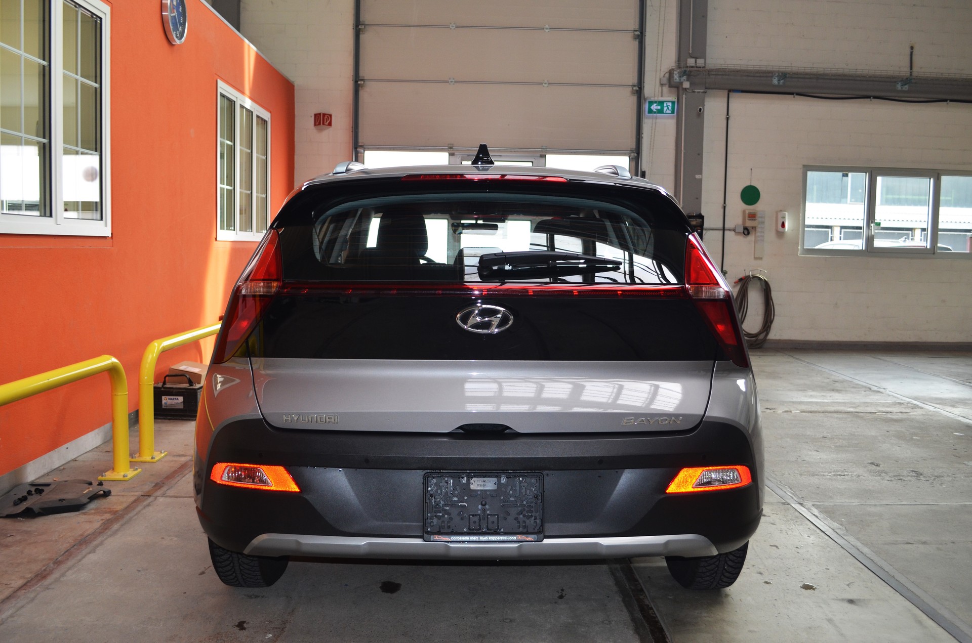 HYUNDAI Bayon 1.0 T-GDi Amplia DCT-image-5