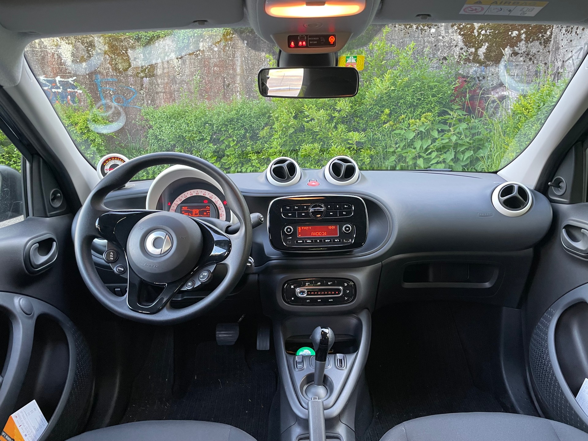 SMART forfour EQ-image-9
