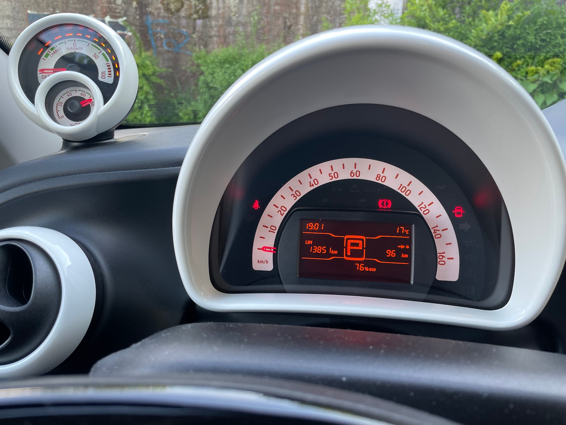 SMART forfour EQ-image-11