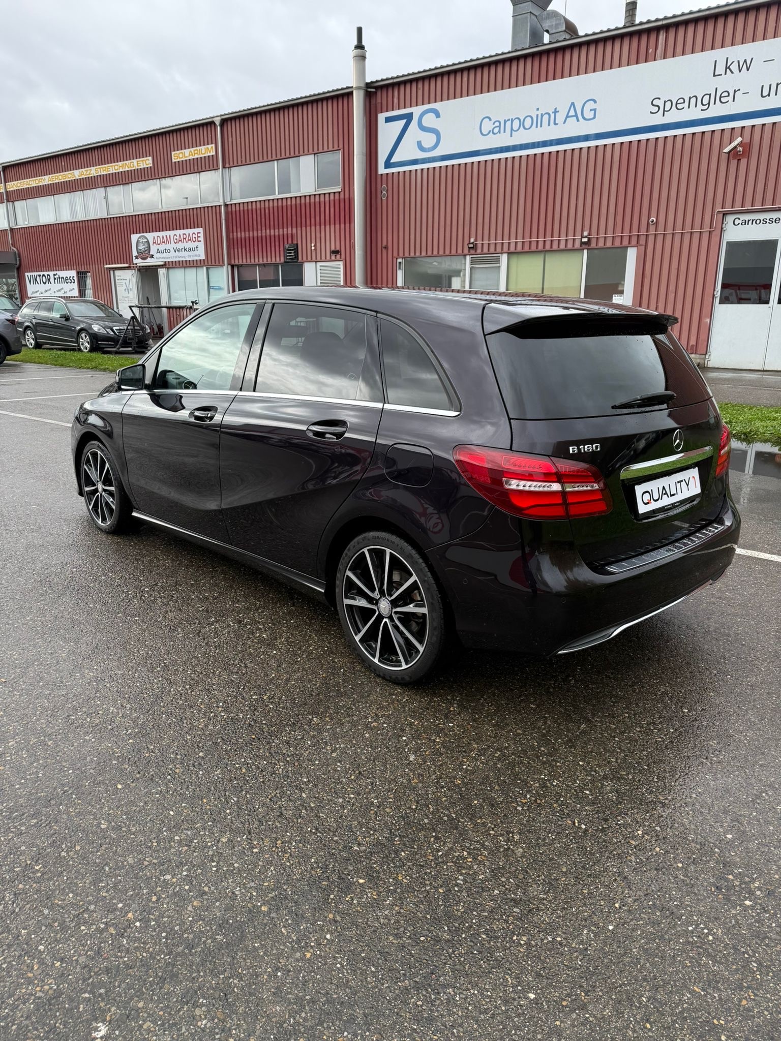 MERCEDES-BENZ B 180 Style 7G-DCT-image-5