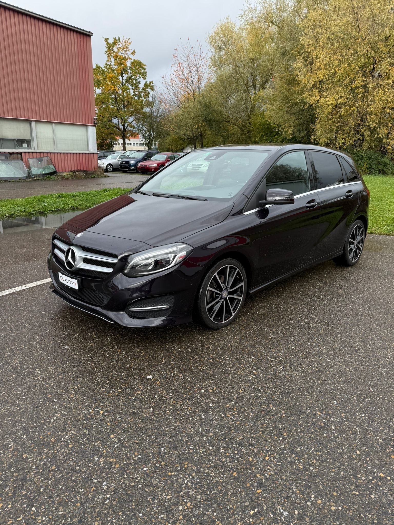 MERCEDES-BENZ B 180 Style 7G-DCT-image-2