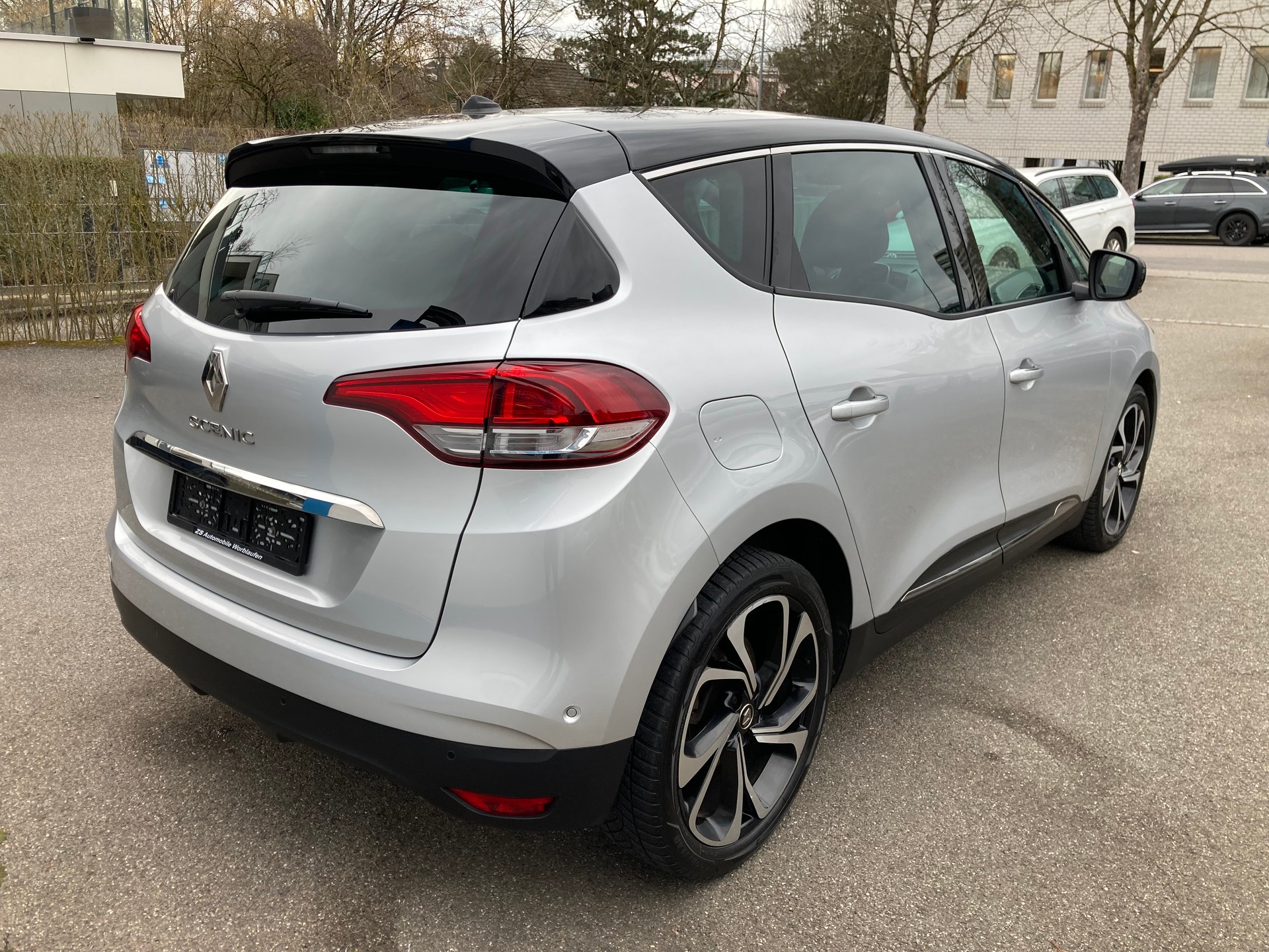 RENAULT Scénic 1.3 16V Turbo Intens EDC-image-3