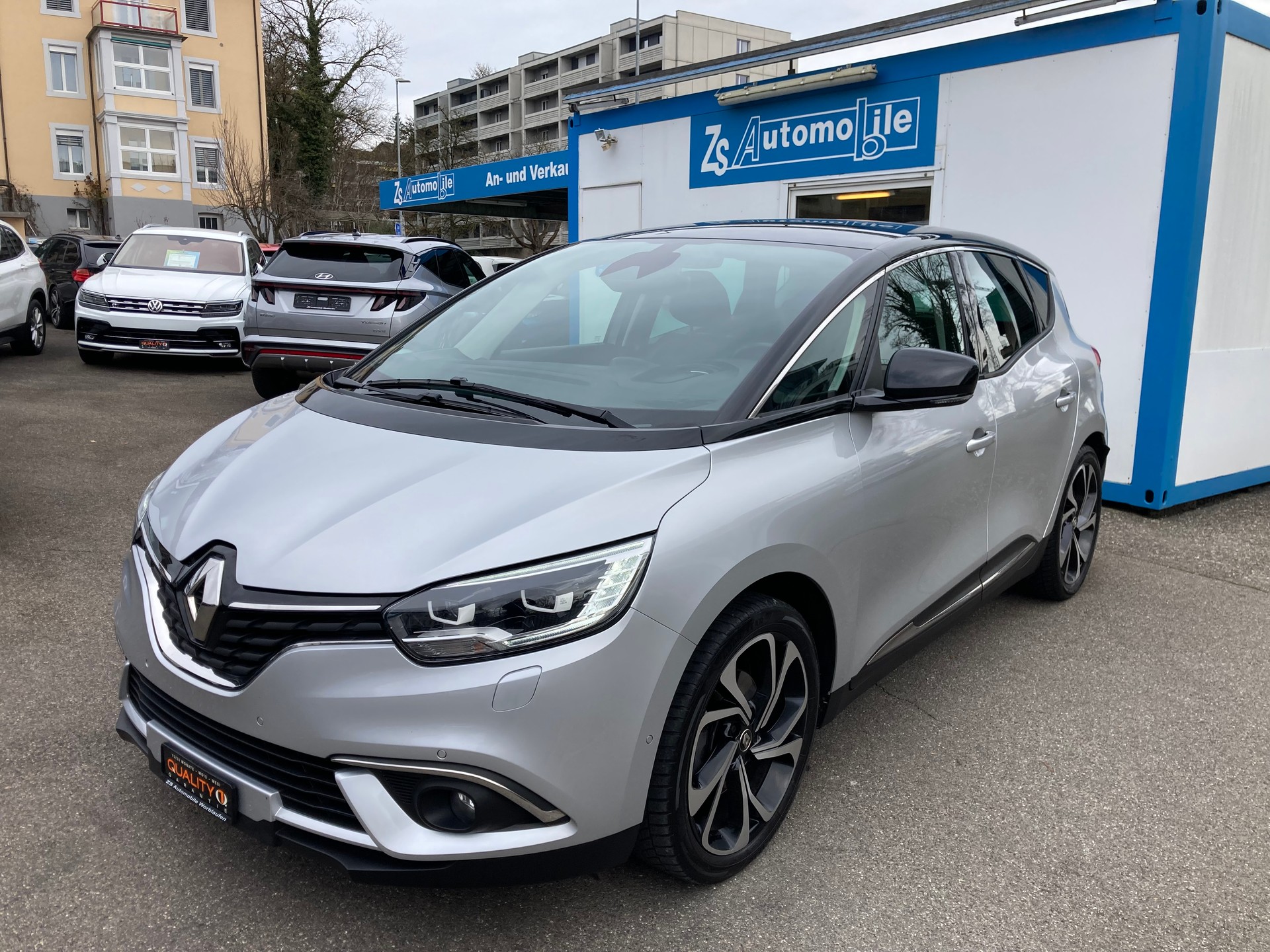 RENAULT Scénic 1.3 16V Turbo Intens EDC-image-0