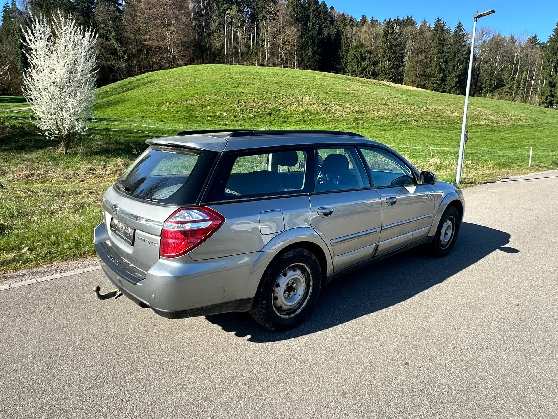 SUBARU Outback 2.5i AWD Comfort De Luxe Automatic-image-6