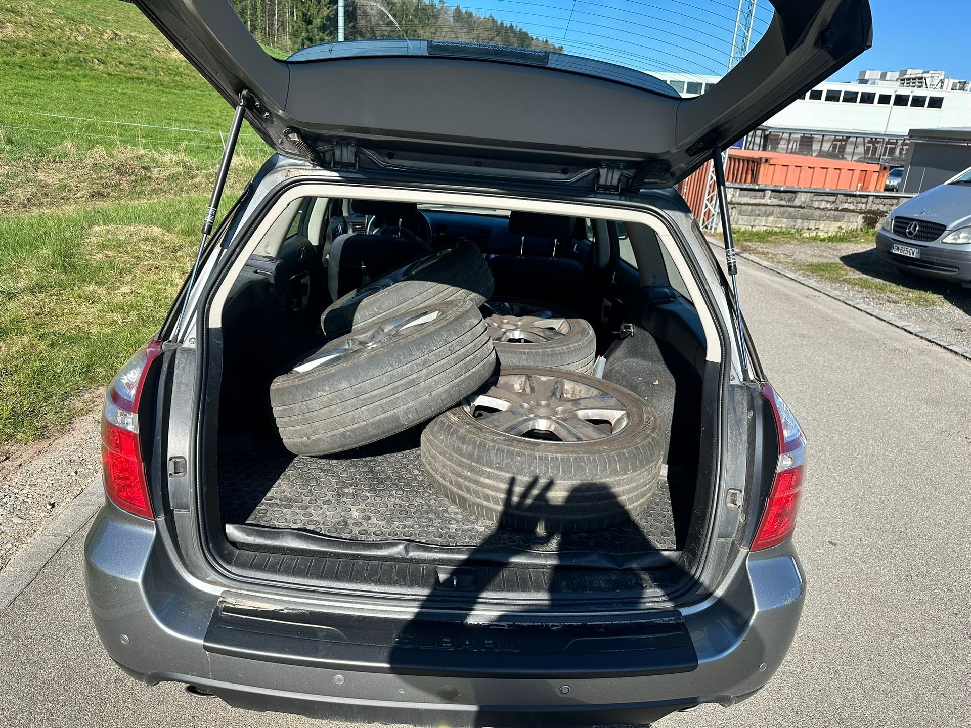 SUBARU Outback 2.5i AWD Comfort De Luxe Automatic-image-9