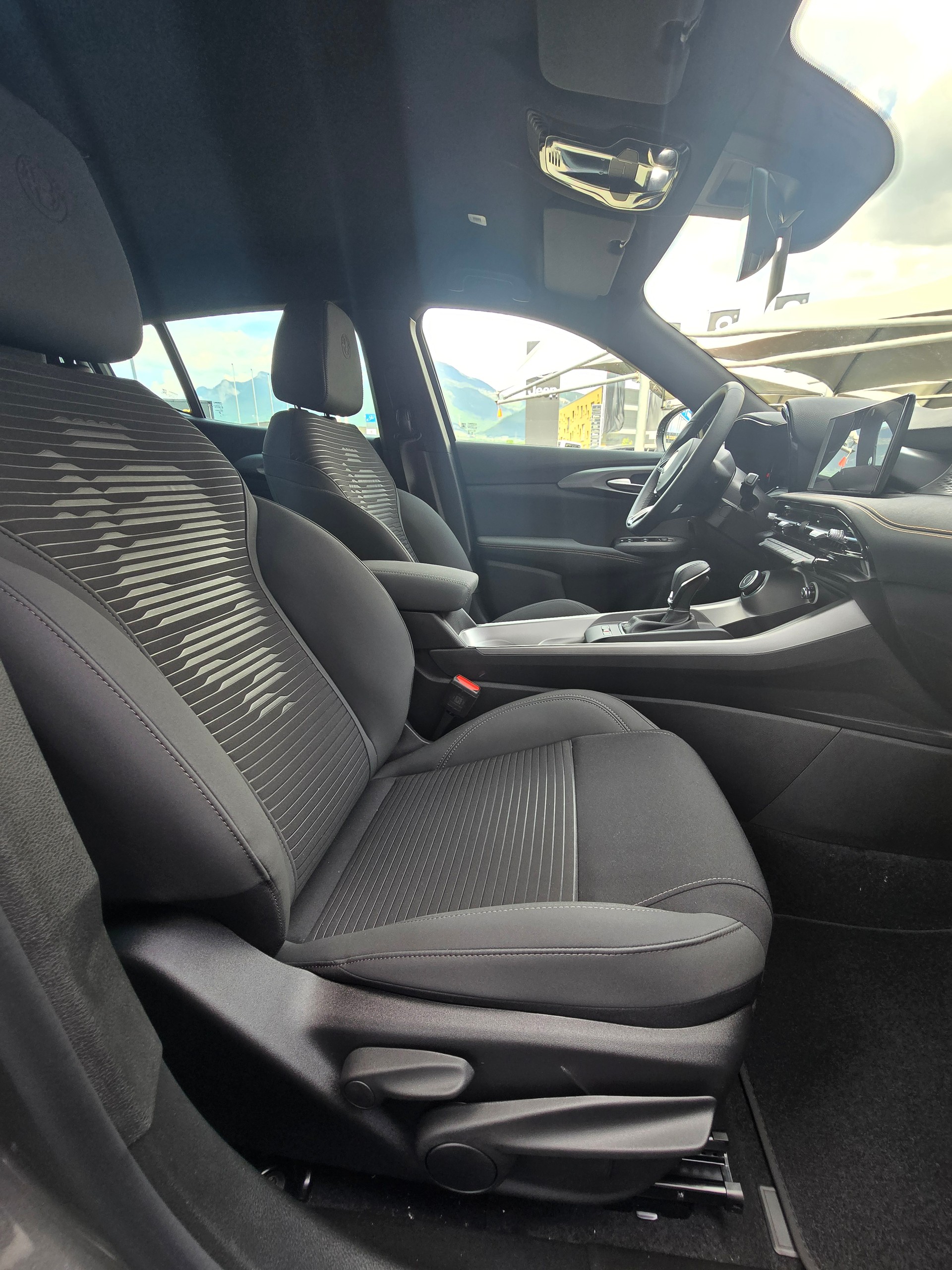 ALFA ROMEO Tonale 1.3 Plug-in-Hybrid Q4 Sprint Edition-image-16