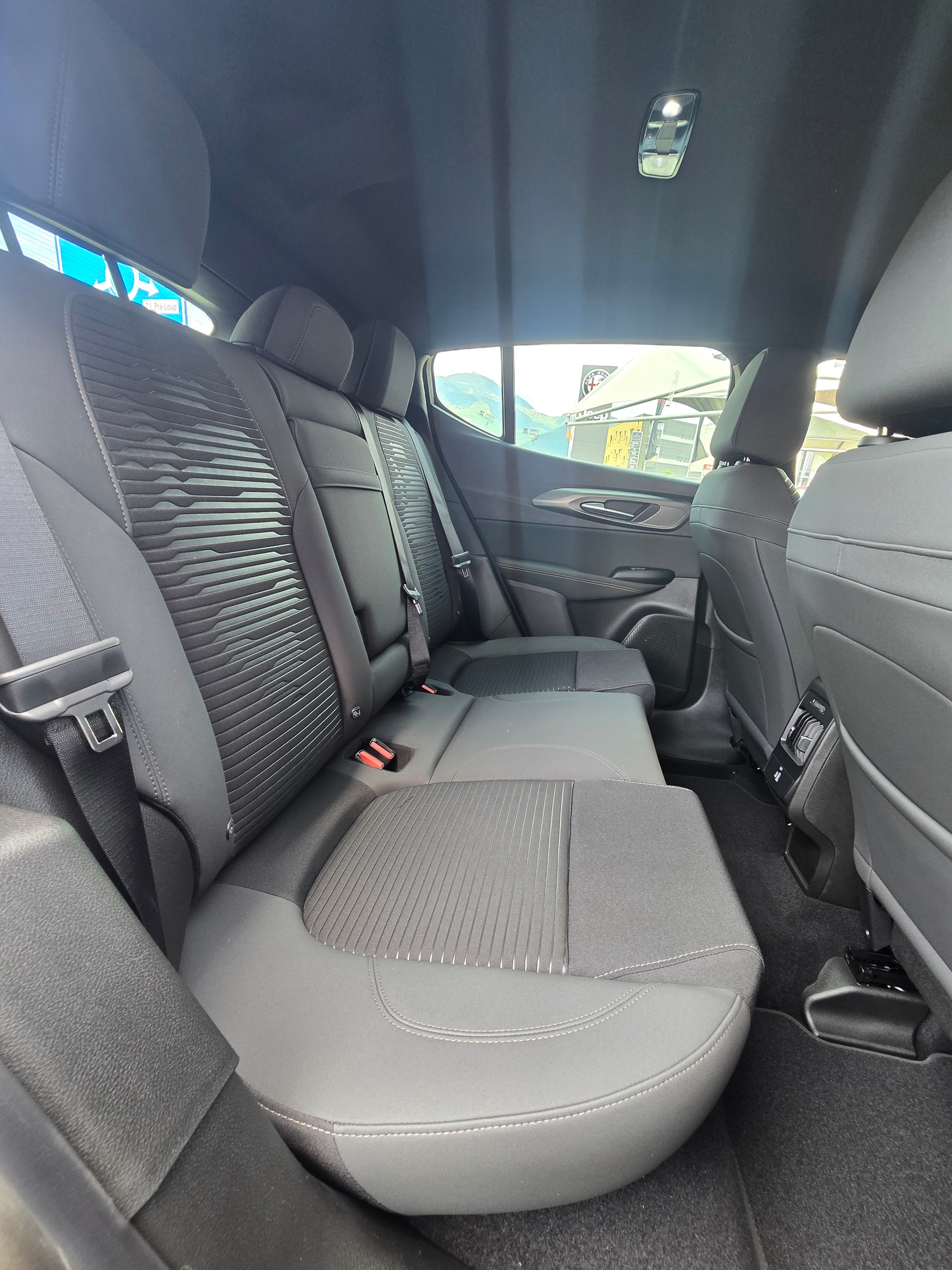 ALFA ROMEO Tonale 1.3 Plug-in-Hybrid Q4 Sprint Edition-image-14