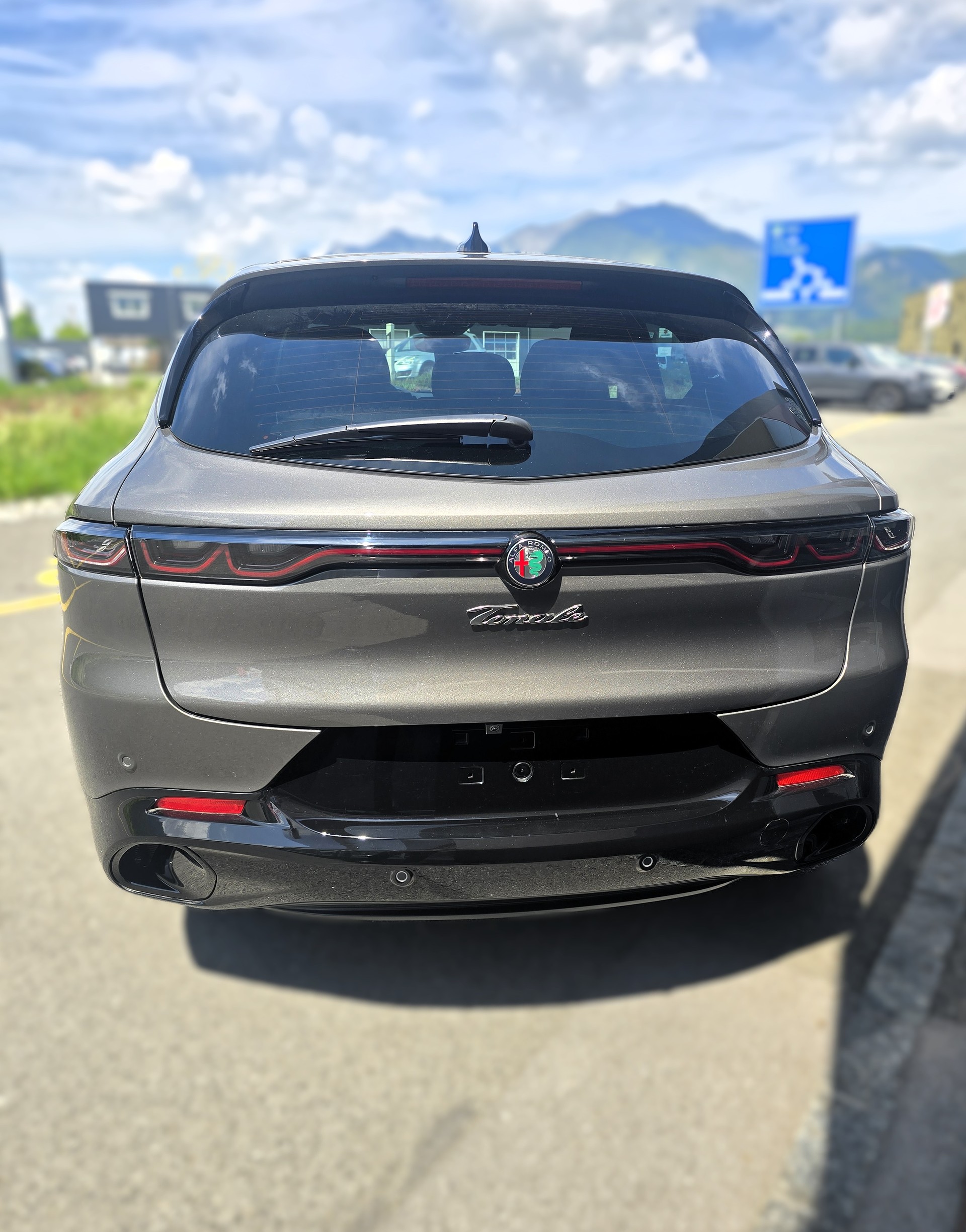 ALFA ROMEO Tonale 1.3 Plug-in-Hybrid Q4 Sprint Edition-image-4