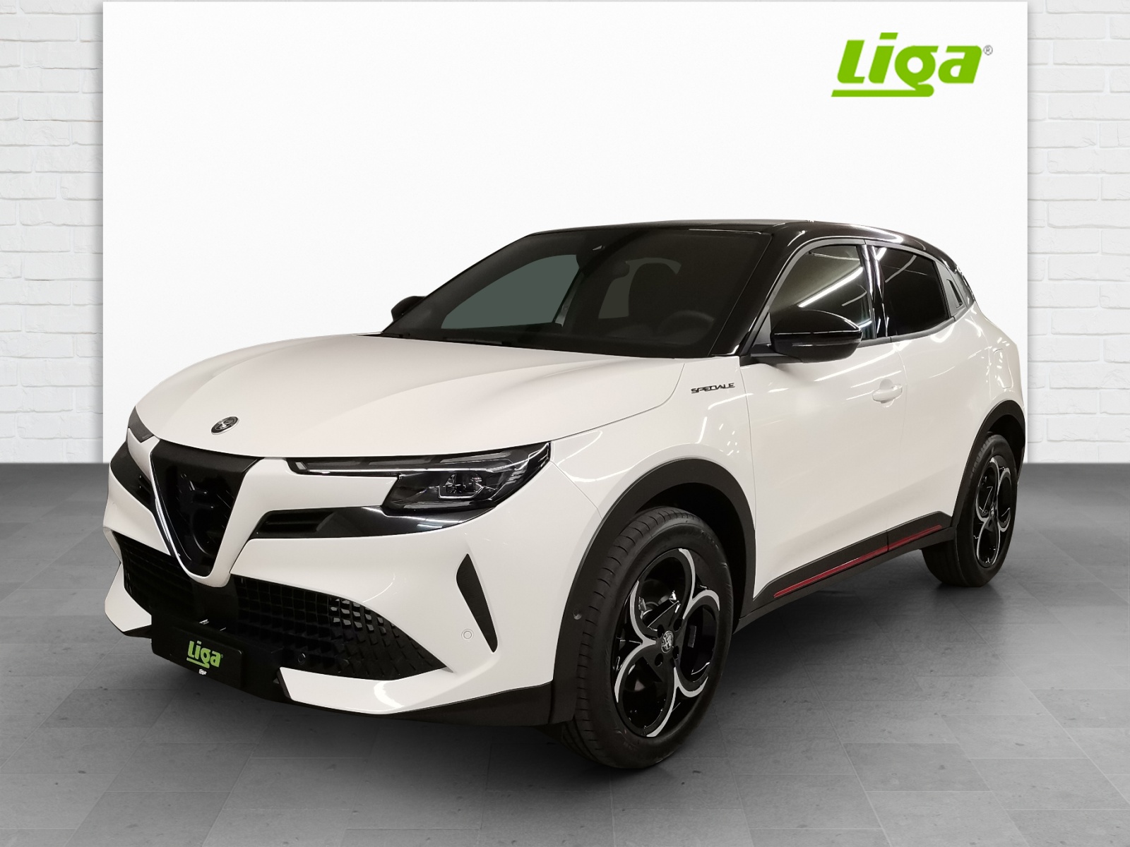 ALFA ROMEO Junior 1.2 Ibrida Speciale-image-1