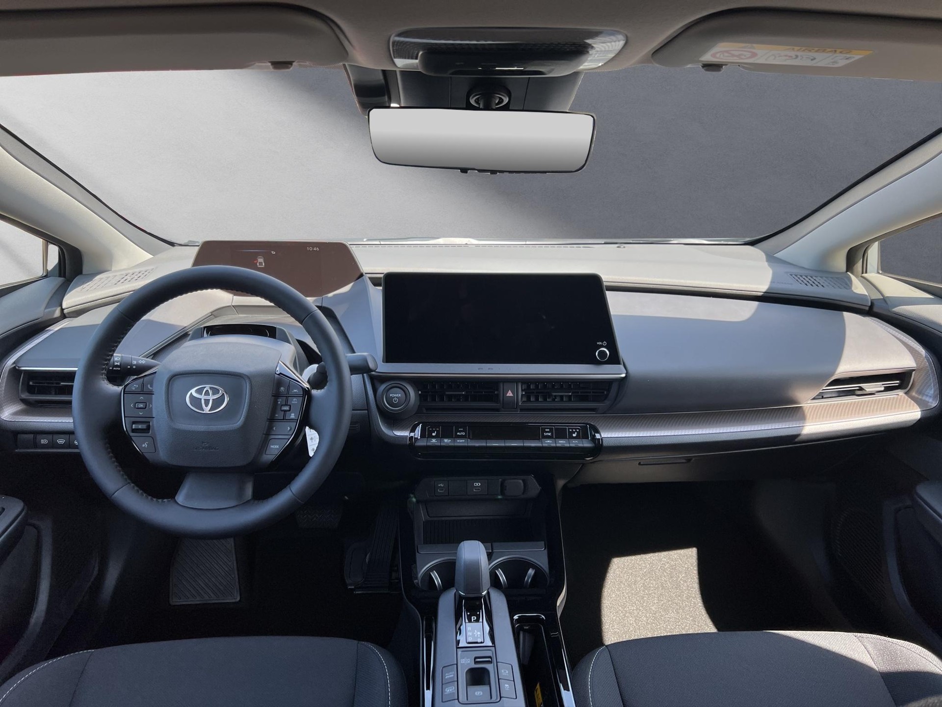 TOYOTA Prius 2.0 Plug-In-Hybrid Style-showroom-element-3
