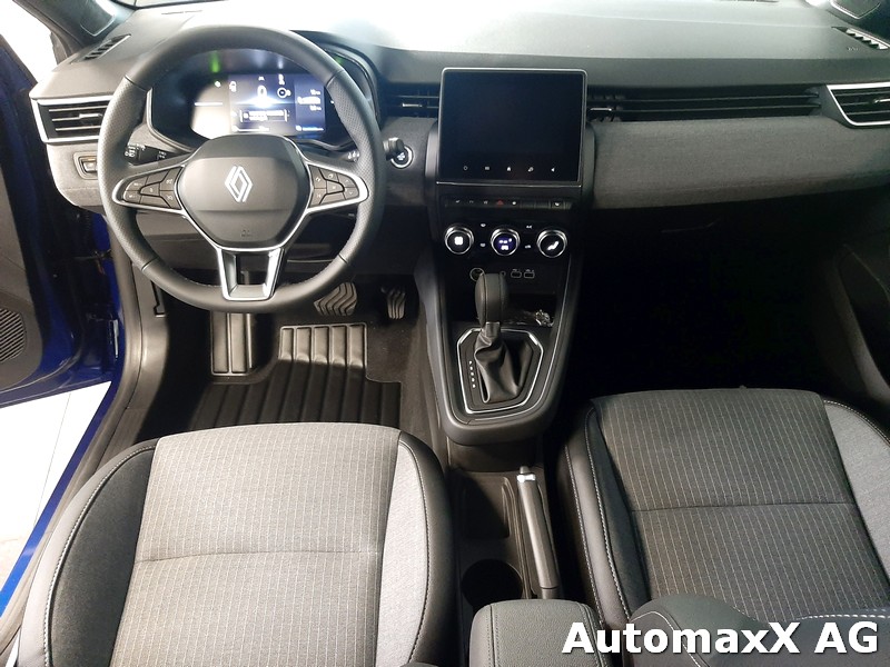 RENAULT Clio 1.6 E-Tech techno-image-11