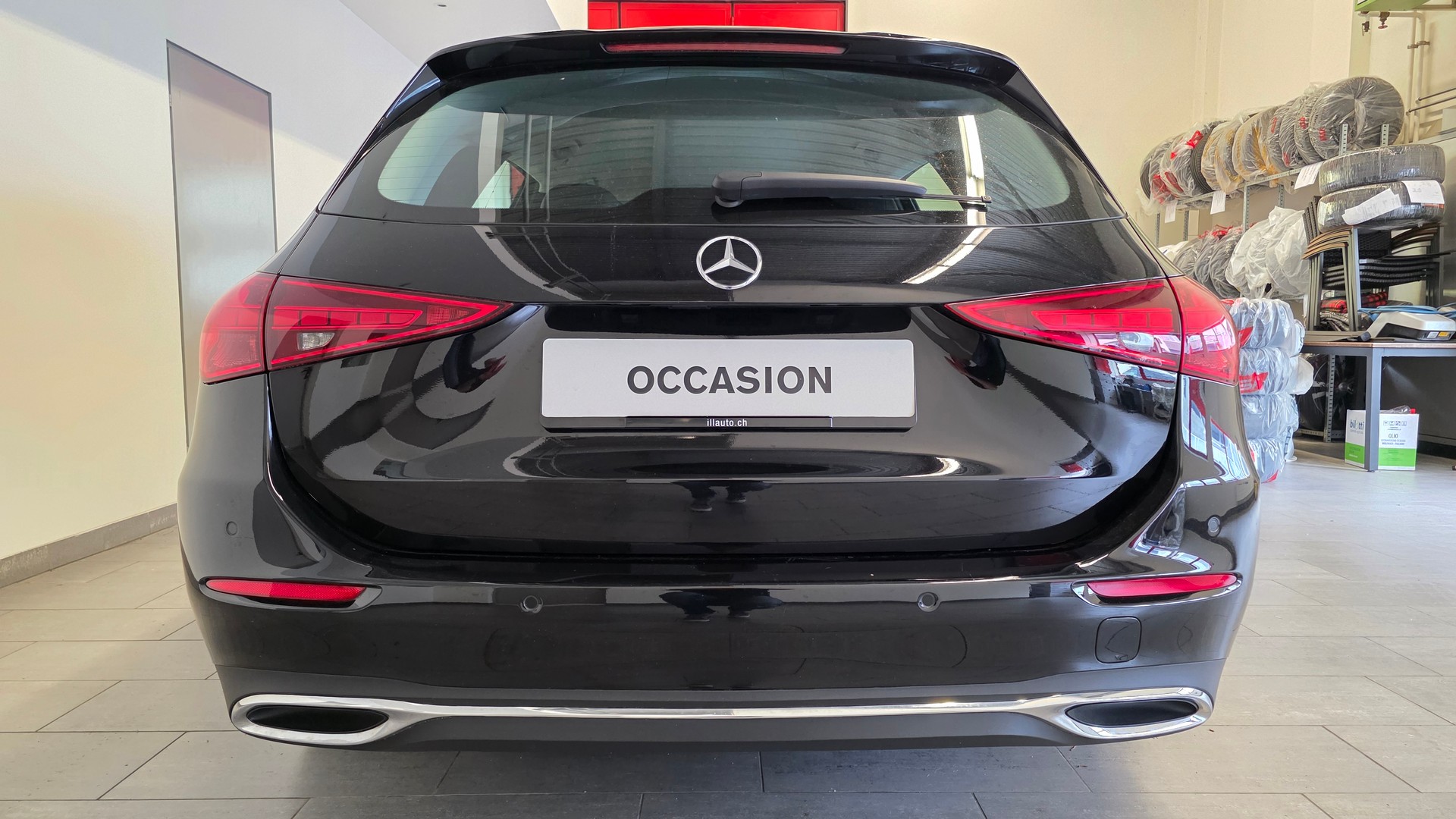 MERCEDES-BENZ C 220 d T 4Matic Avantgarde-image-4
