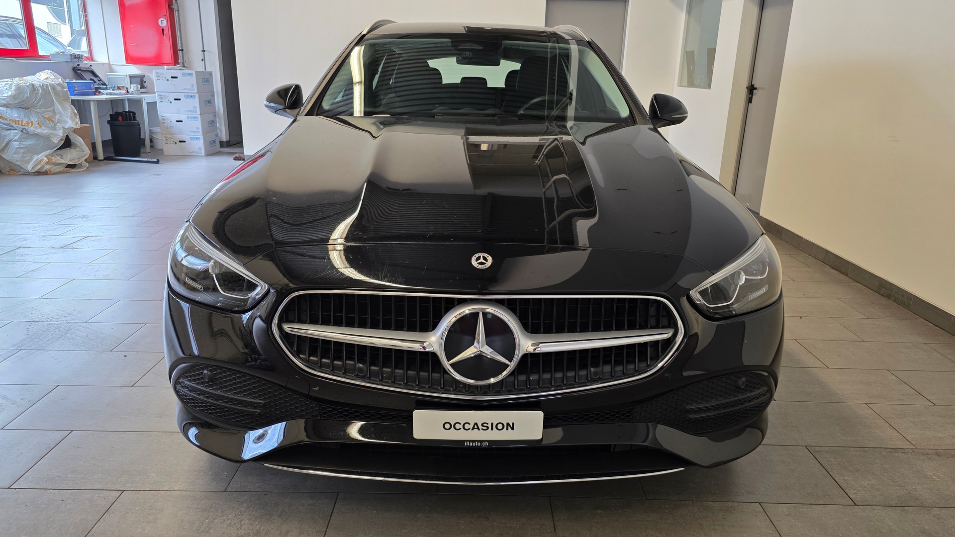 MERCEDES-BENZ C 220 d T 4Matic Avantgarde-showroom-element-1