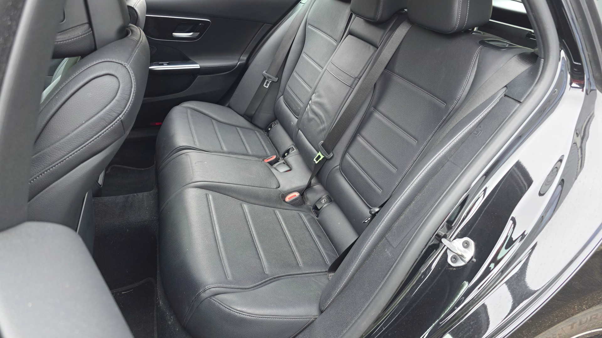 MERCEDES-BENZ C 220 d T 4Matic Avantgarde-image-10