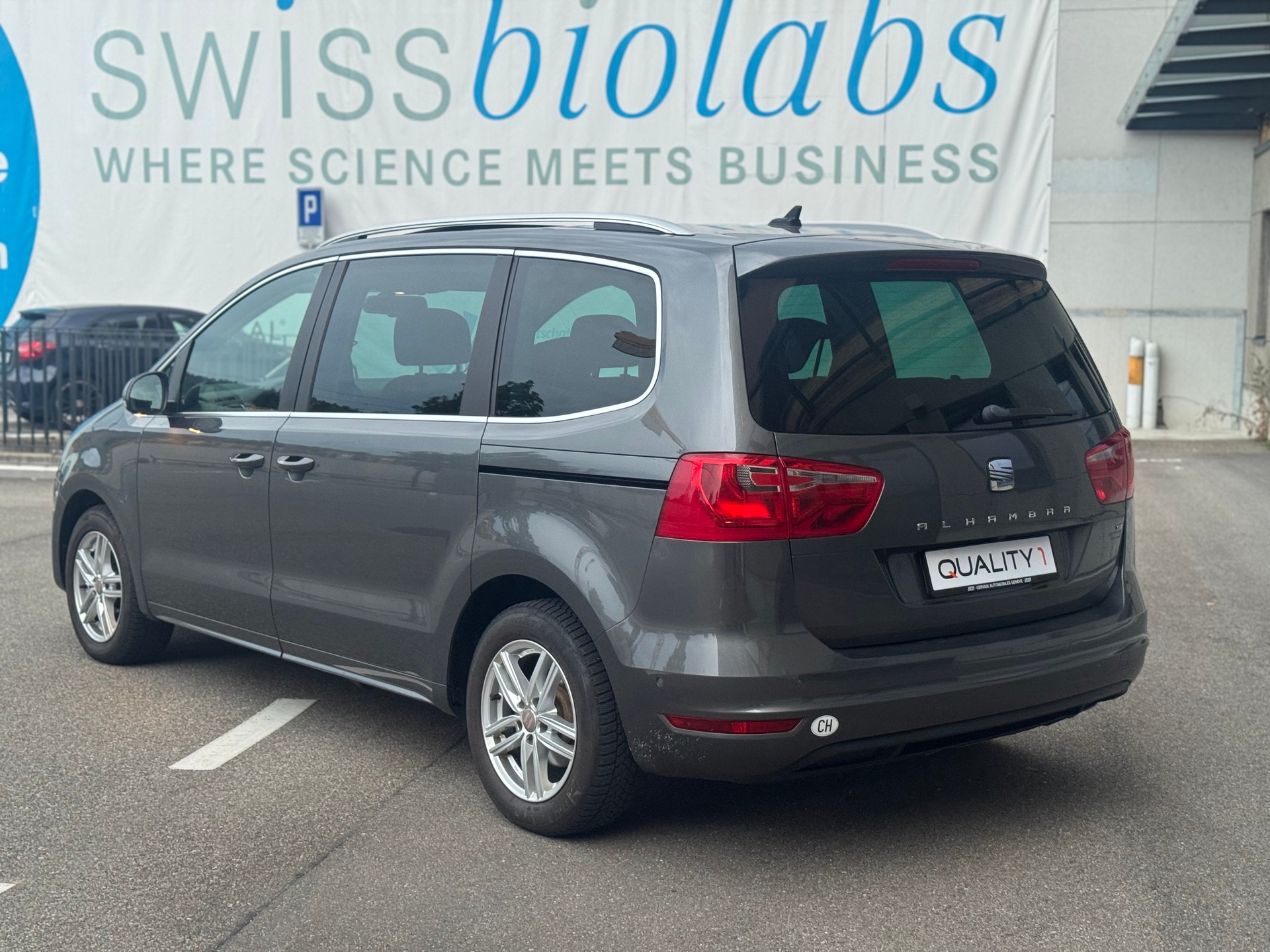 SEAT Alhambra 2.0 TDI Style DSG-image-5