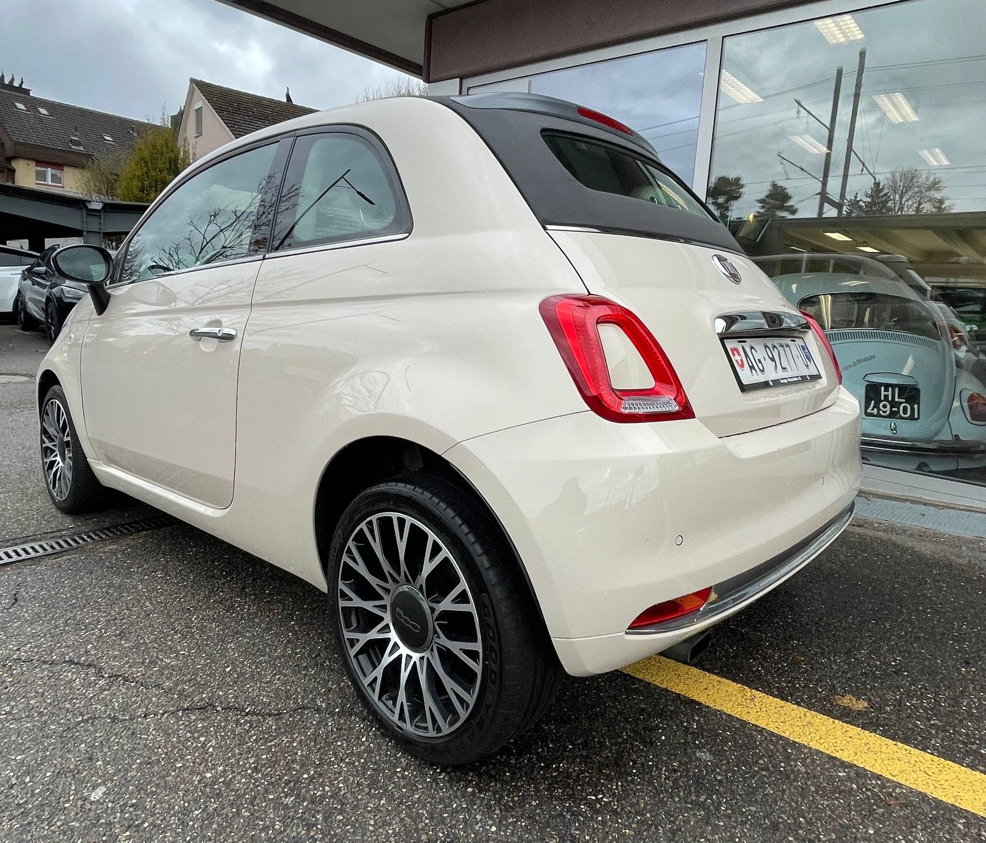 FIAT Facelift 500C 0.9 Twinair Collezione Dualogic CH-Auto-image-4