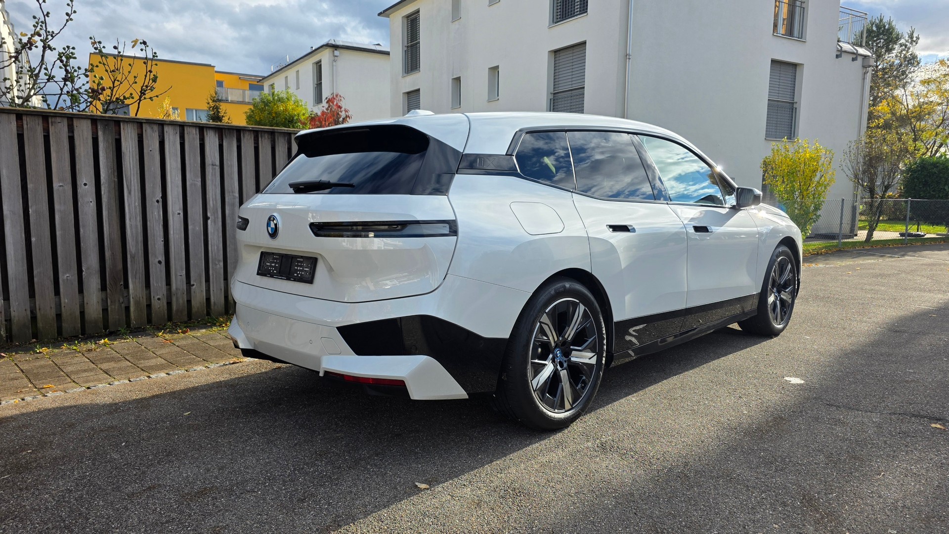 BMW iX xDrive50