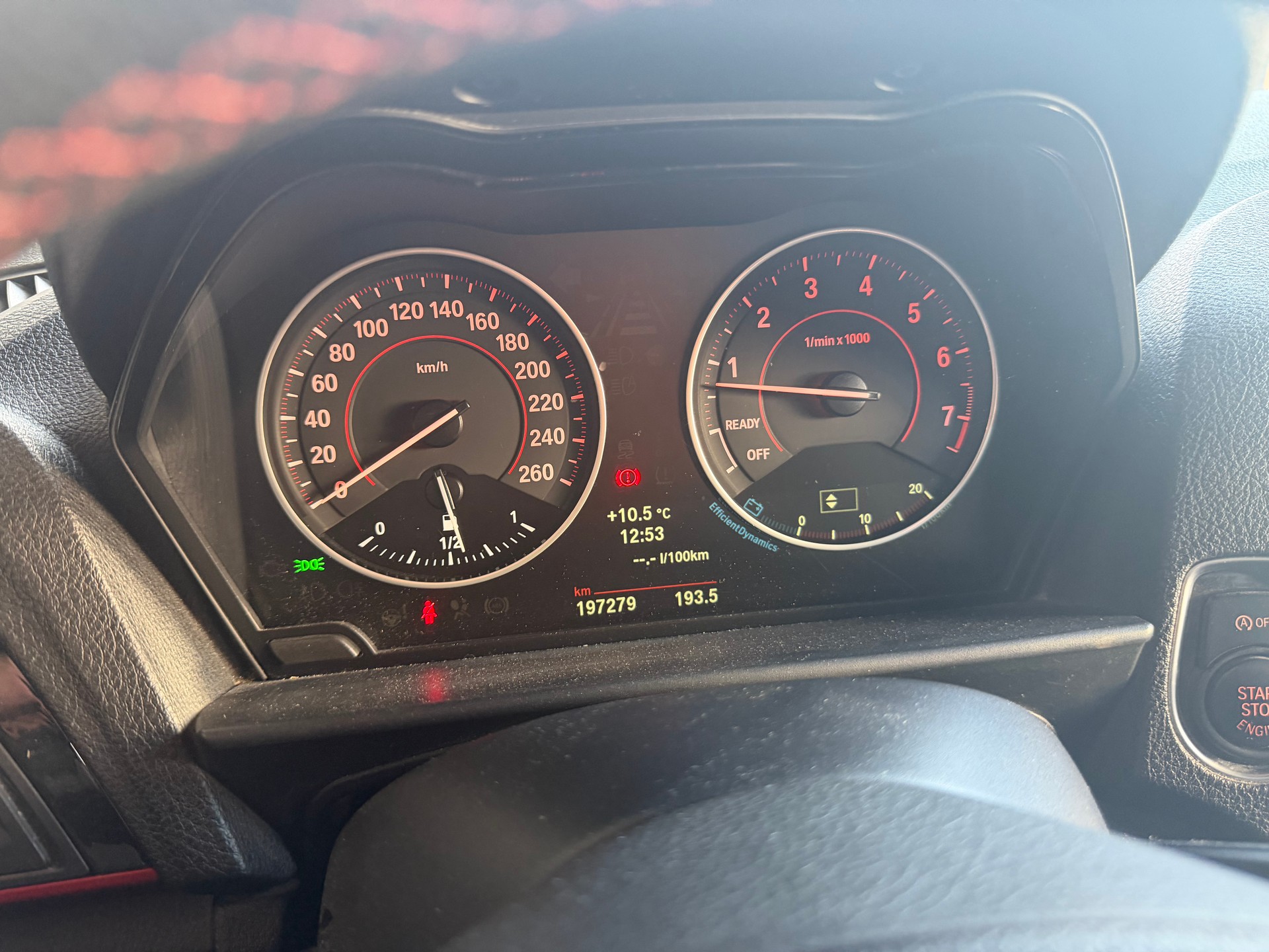 BMW 118i Sport Line-image-7