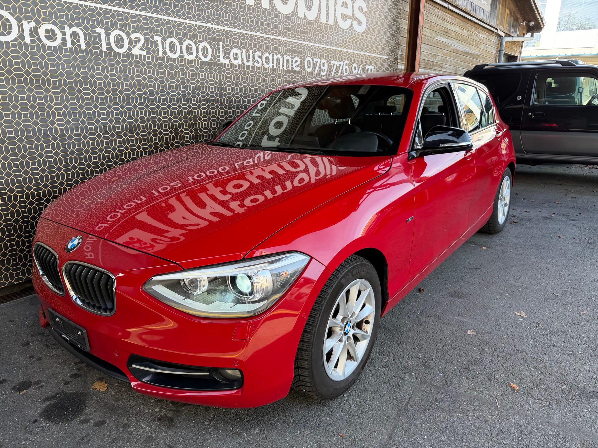 BMW 118i Sport Line-image-2