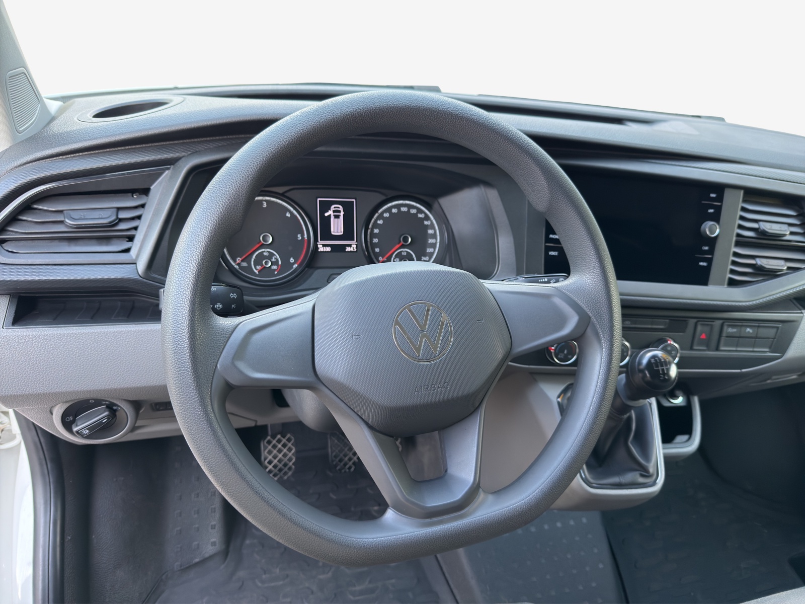 VW T6.1 2.0 TDI-image-9