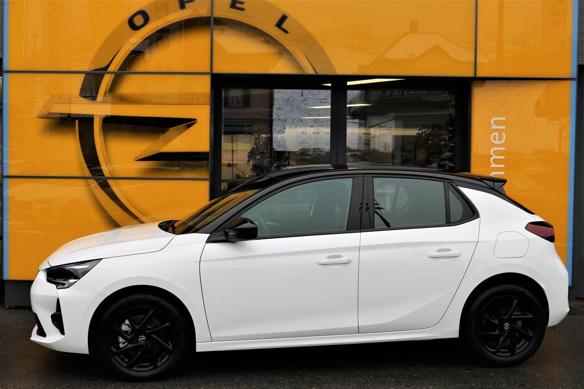 OPEL Corsa 1.2T GS-Line-image-1