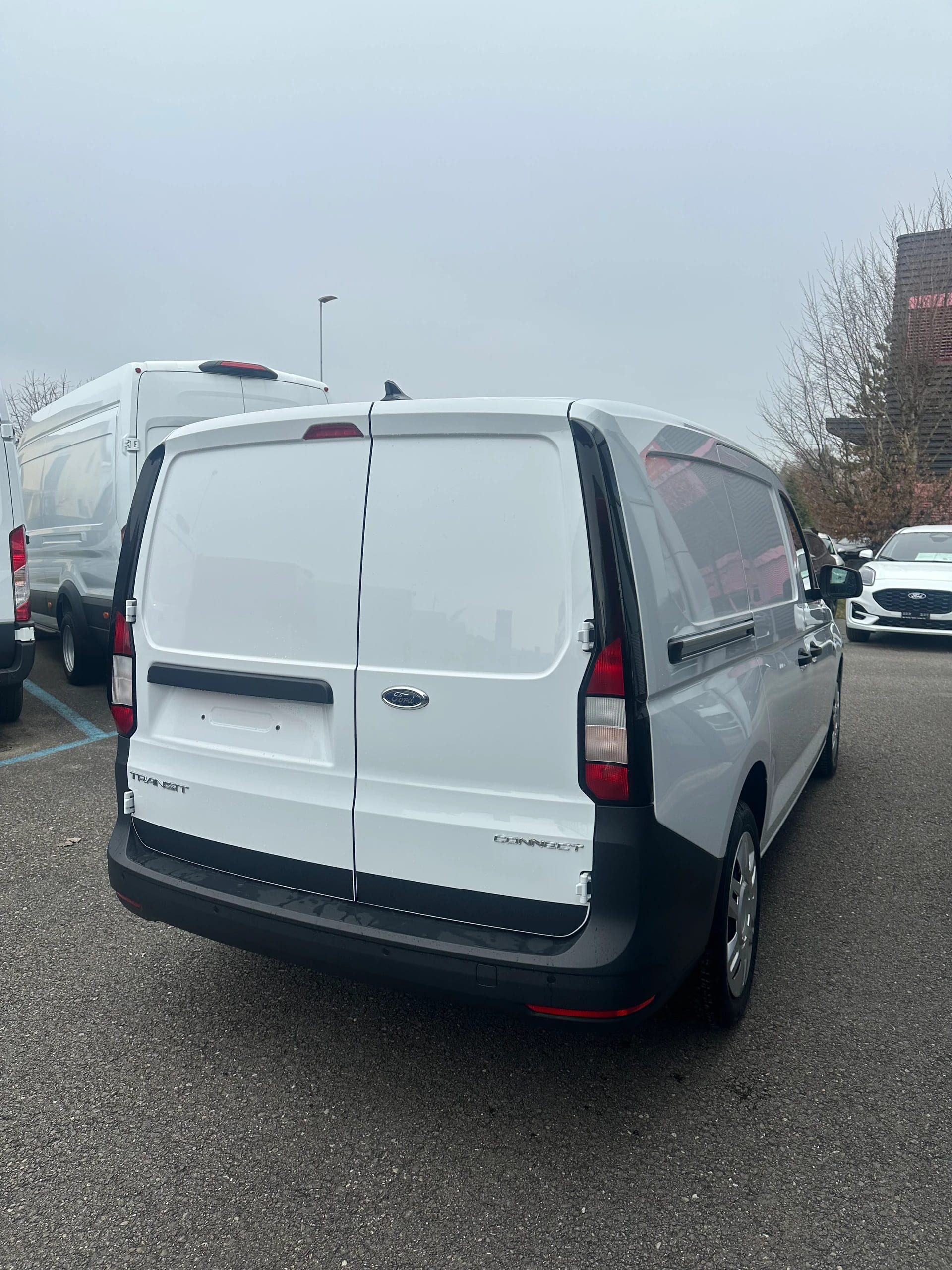 FORD Grand Transit Connect fourg. 2 Trend/102CV/Man.-image-6