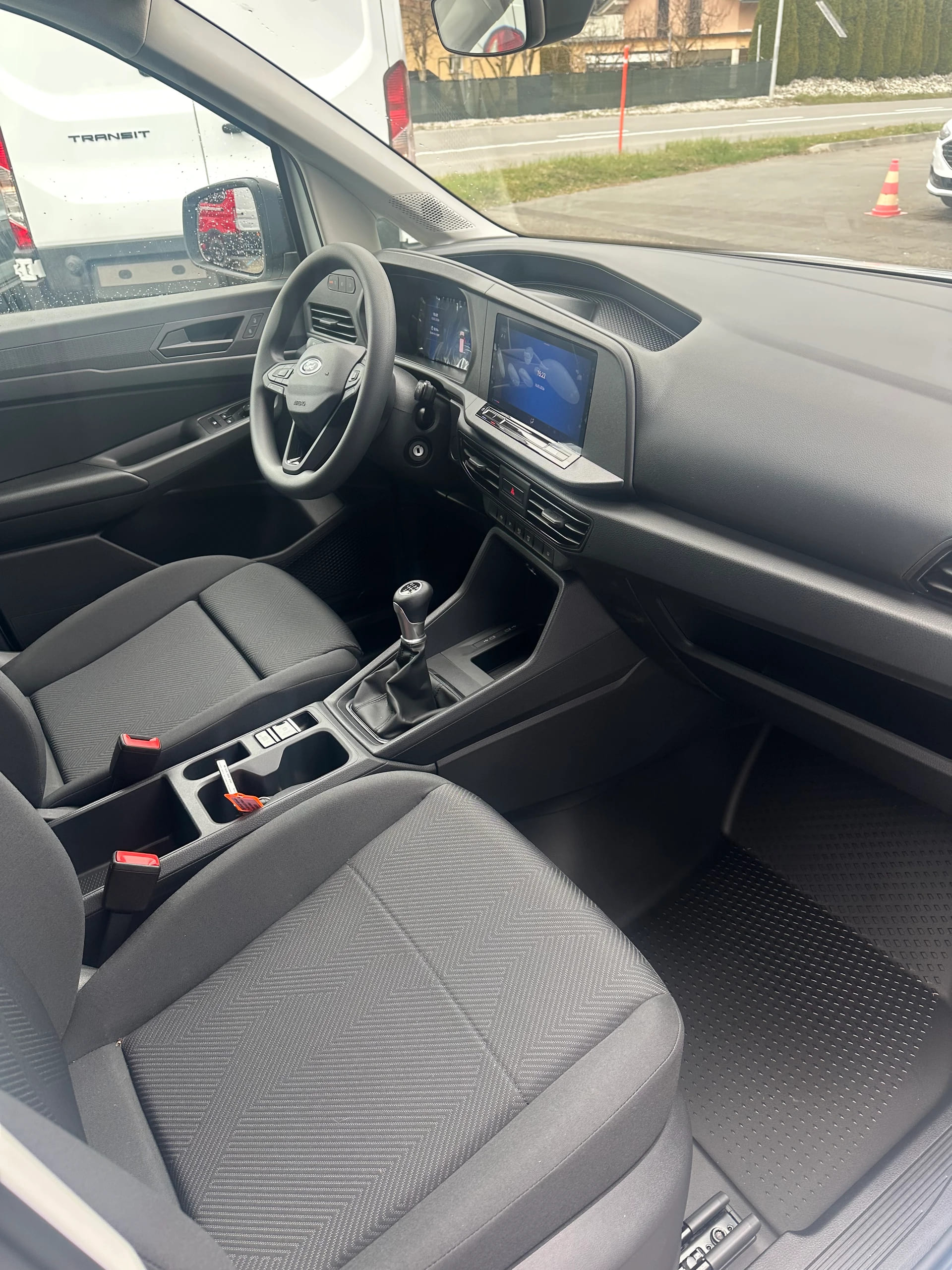 FORD Grand Transit Connect fourg. 2 Trend/102CV/Man.-image-11