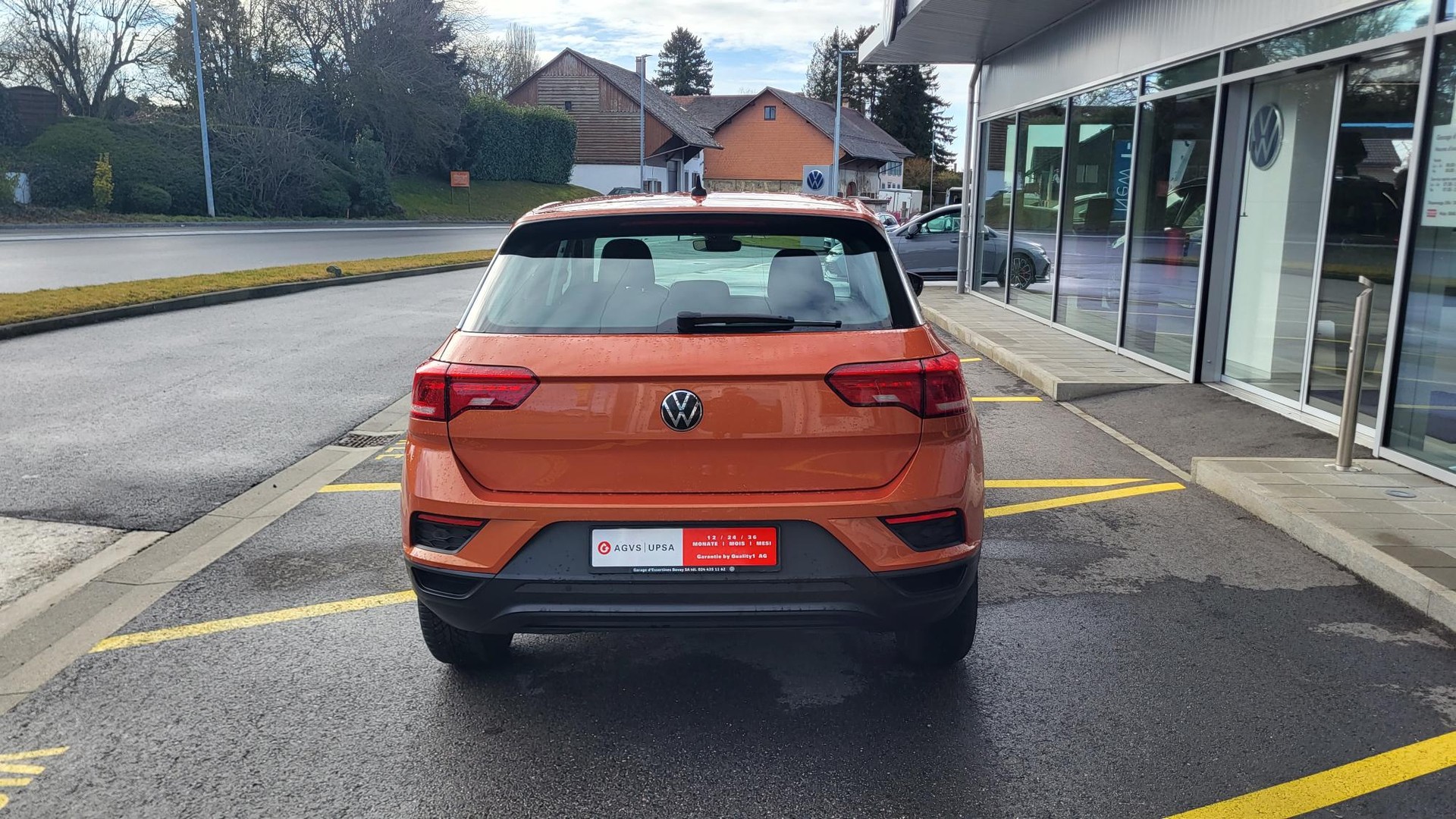 VW T-Roc 1.0 TSI Value-showroom-element-3