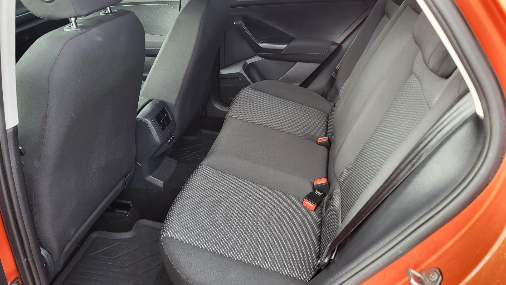 VW T-Roc 1.0 TSI Value-image-6