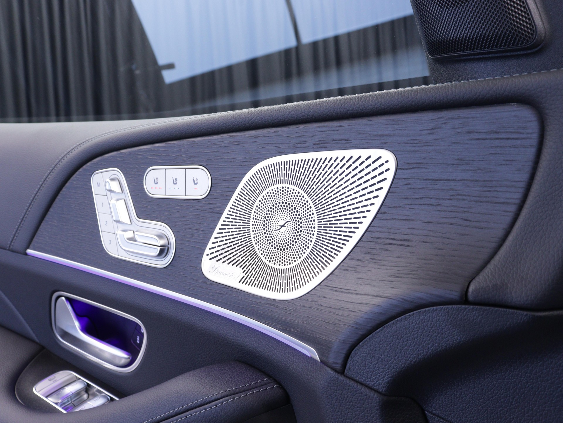 MERCEDES-BENZ GLE 450 d AMG Line 4matic-image-9