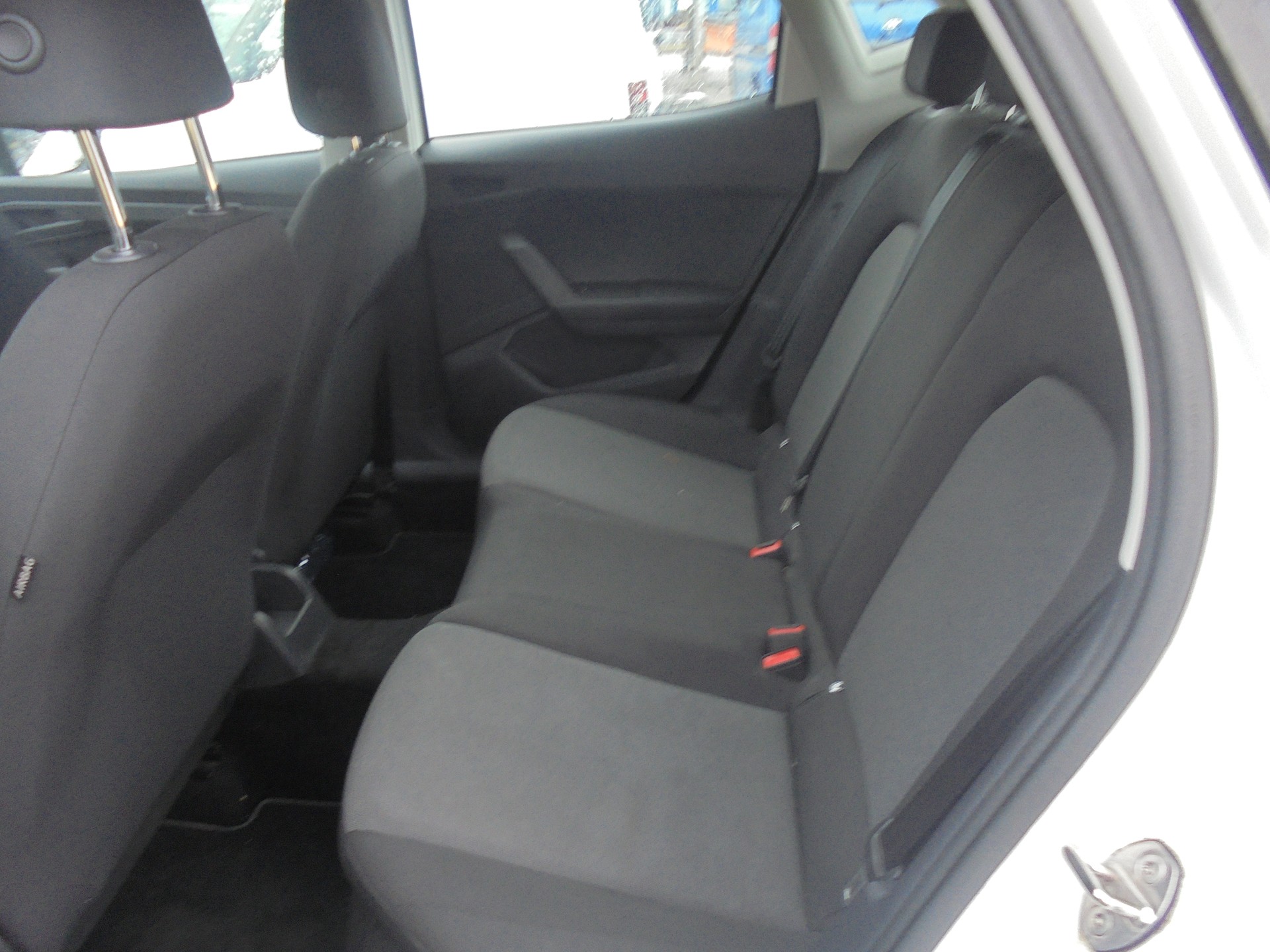 SEAT Ibiza 1.0 EcoTSI Reference-image-6