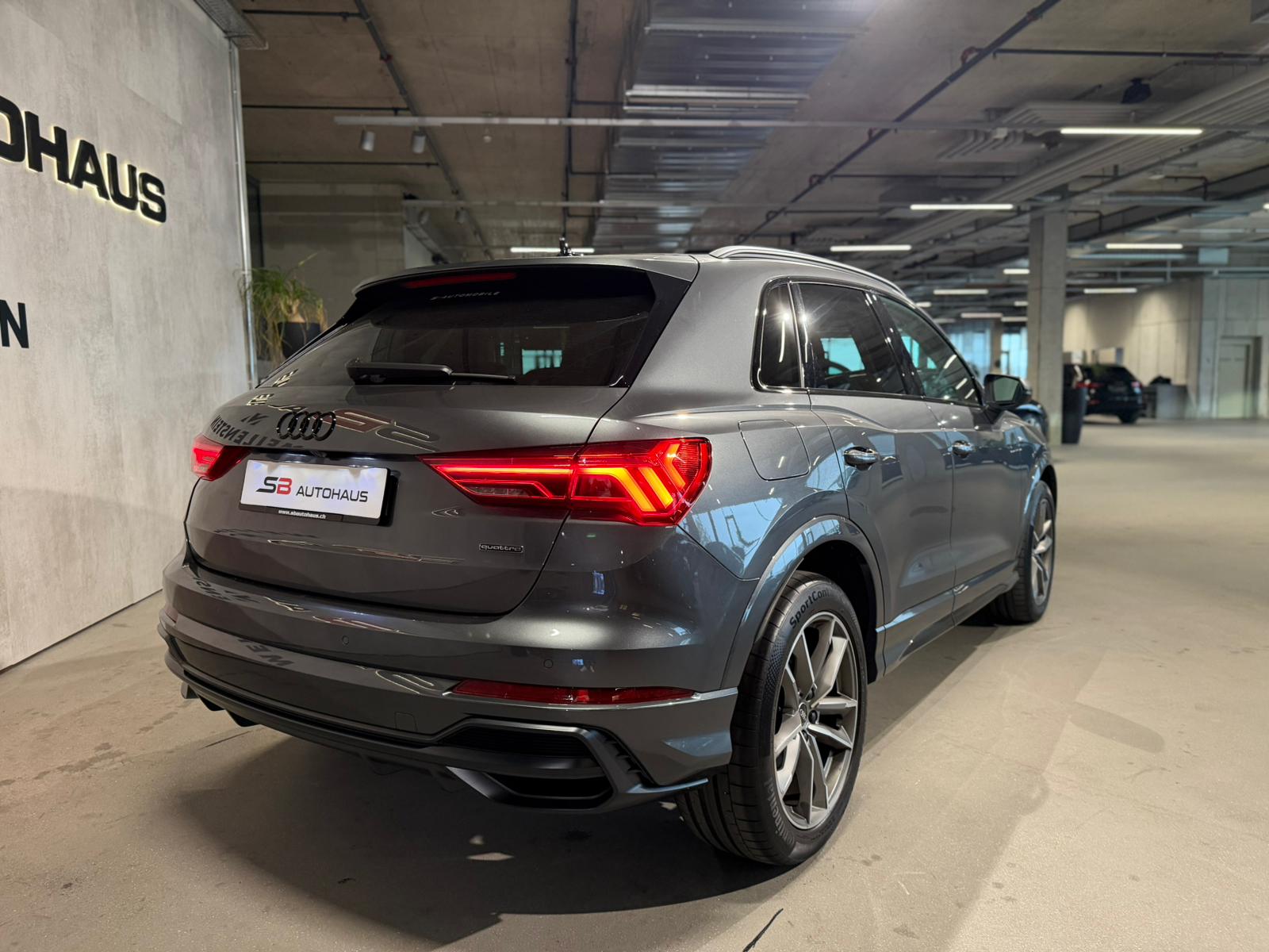AUDI Q3 Sportback 35 TDI S line quattro S-tronic-image-8