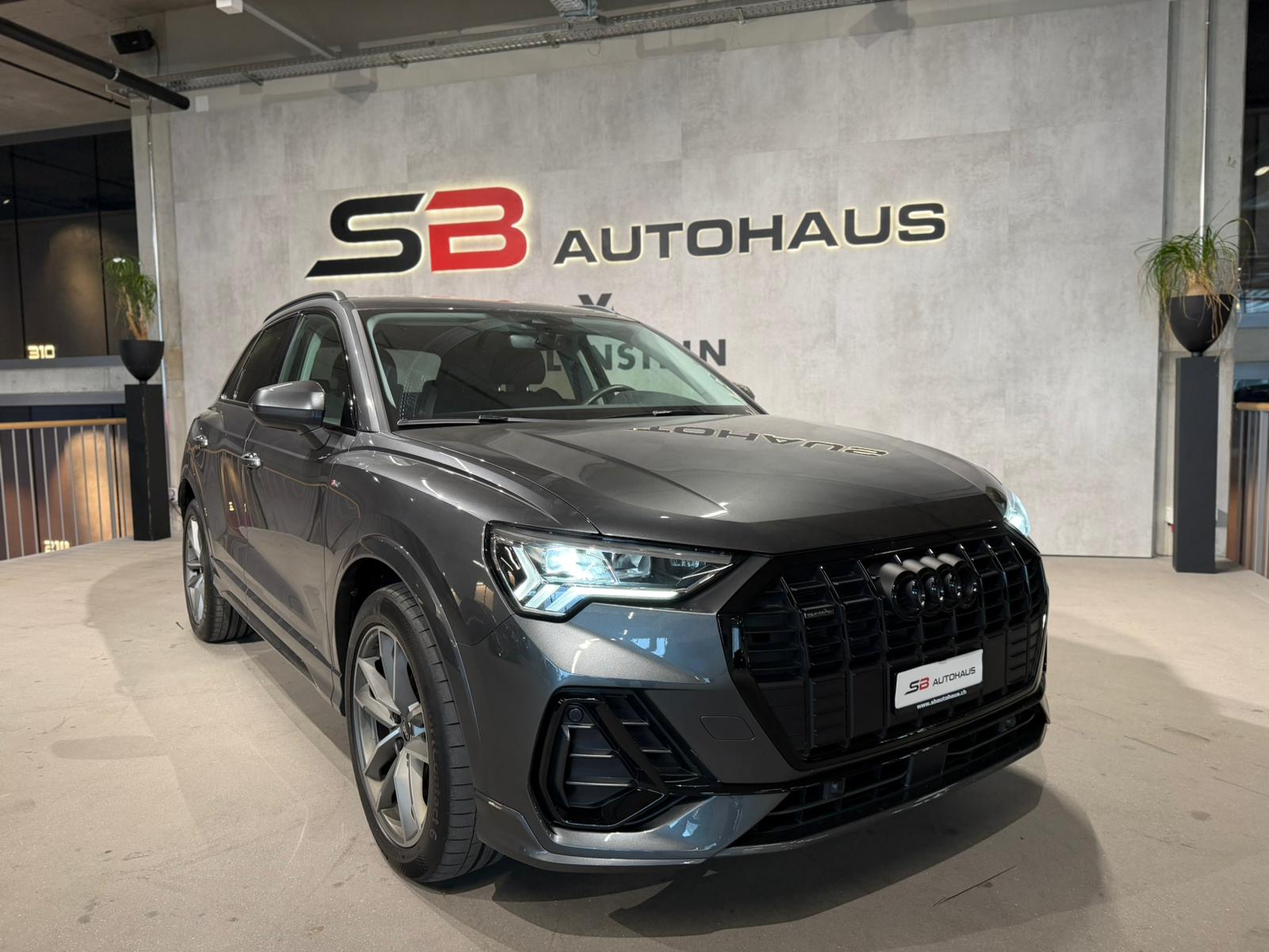 AUDI Q3 Sportback 35 TDI S line quattro S-tronic-image-4
