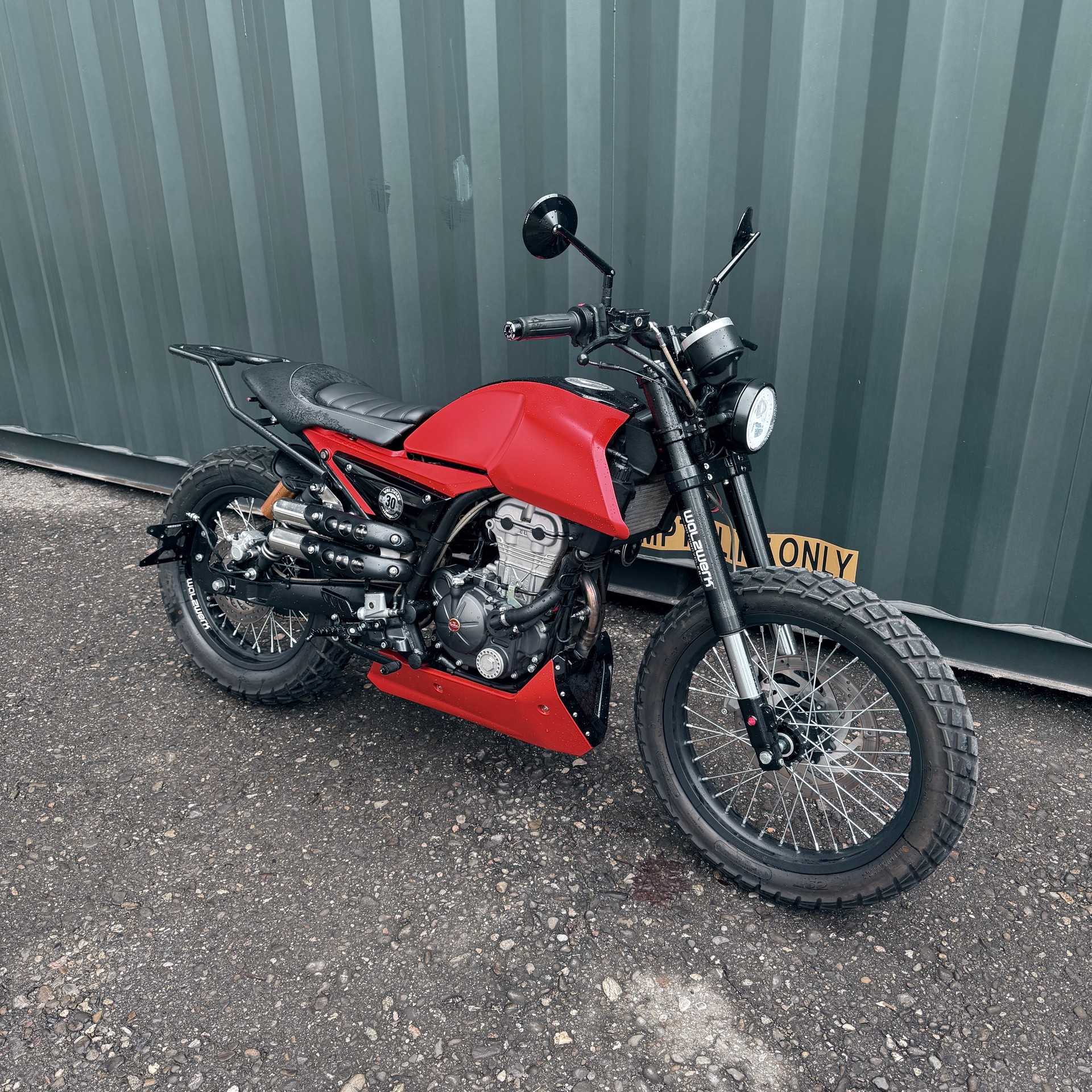 MONDIAL HPS 125-showroom-element-2