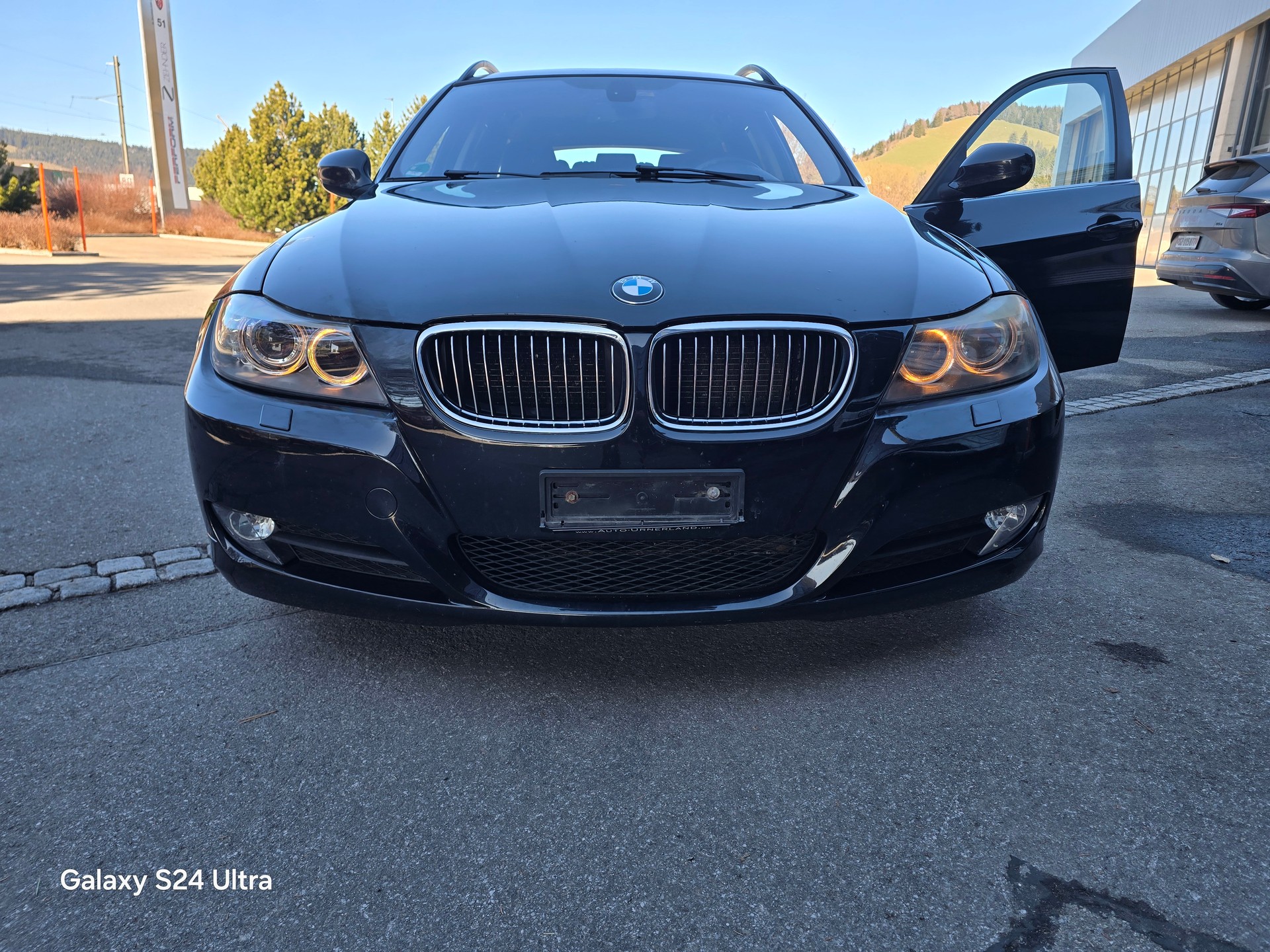 BMW 325i xDrive Touring more4you-image-0