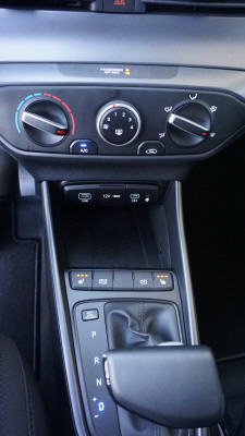 HYUNDAI i20 1.0 T-GDi Amplia DCT-image-11